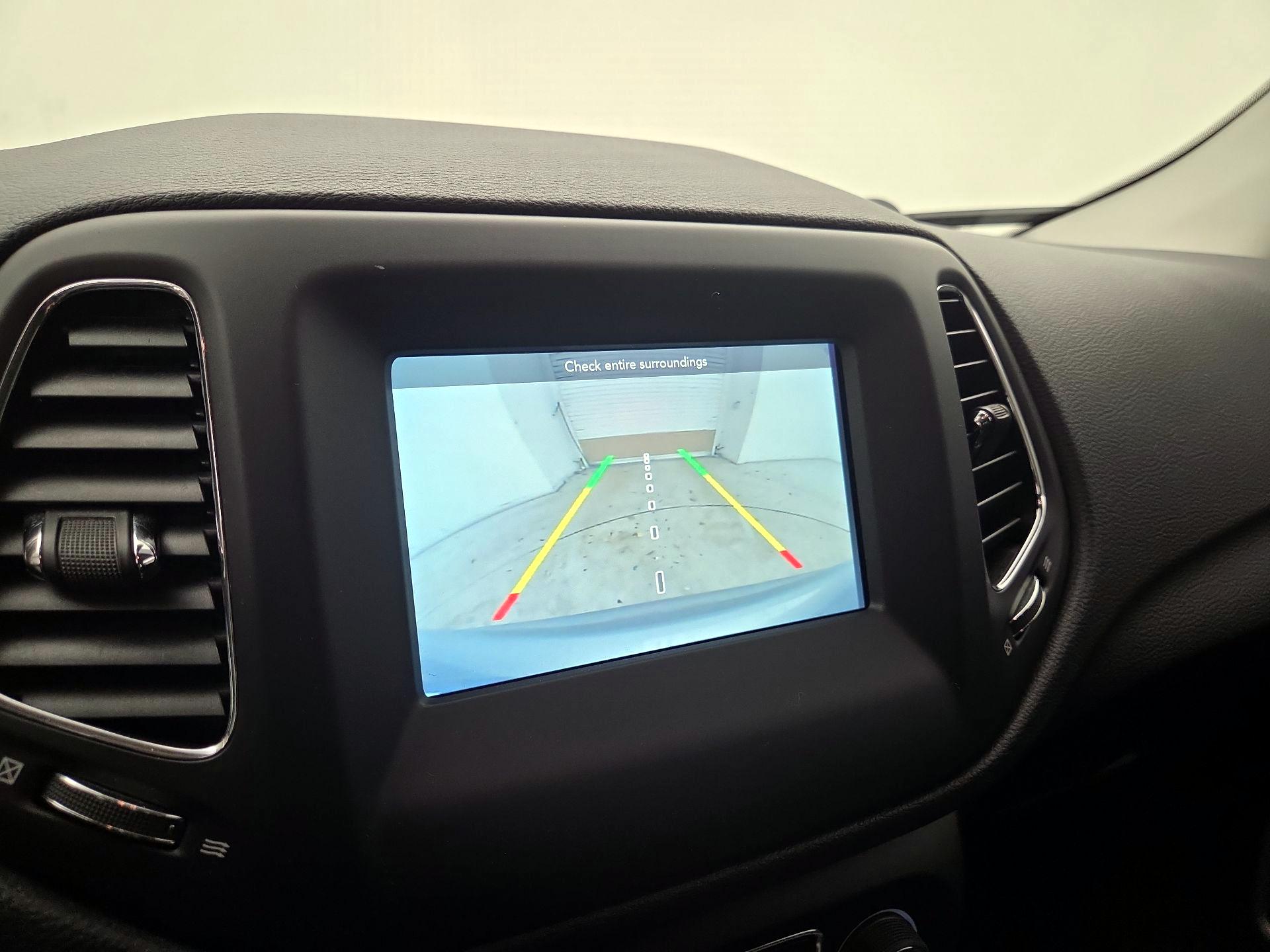 Thumbnail: 2019 Jeep Compass - 14