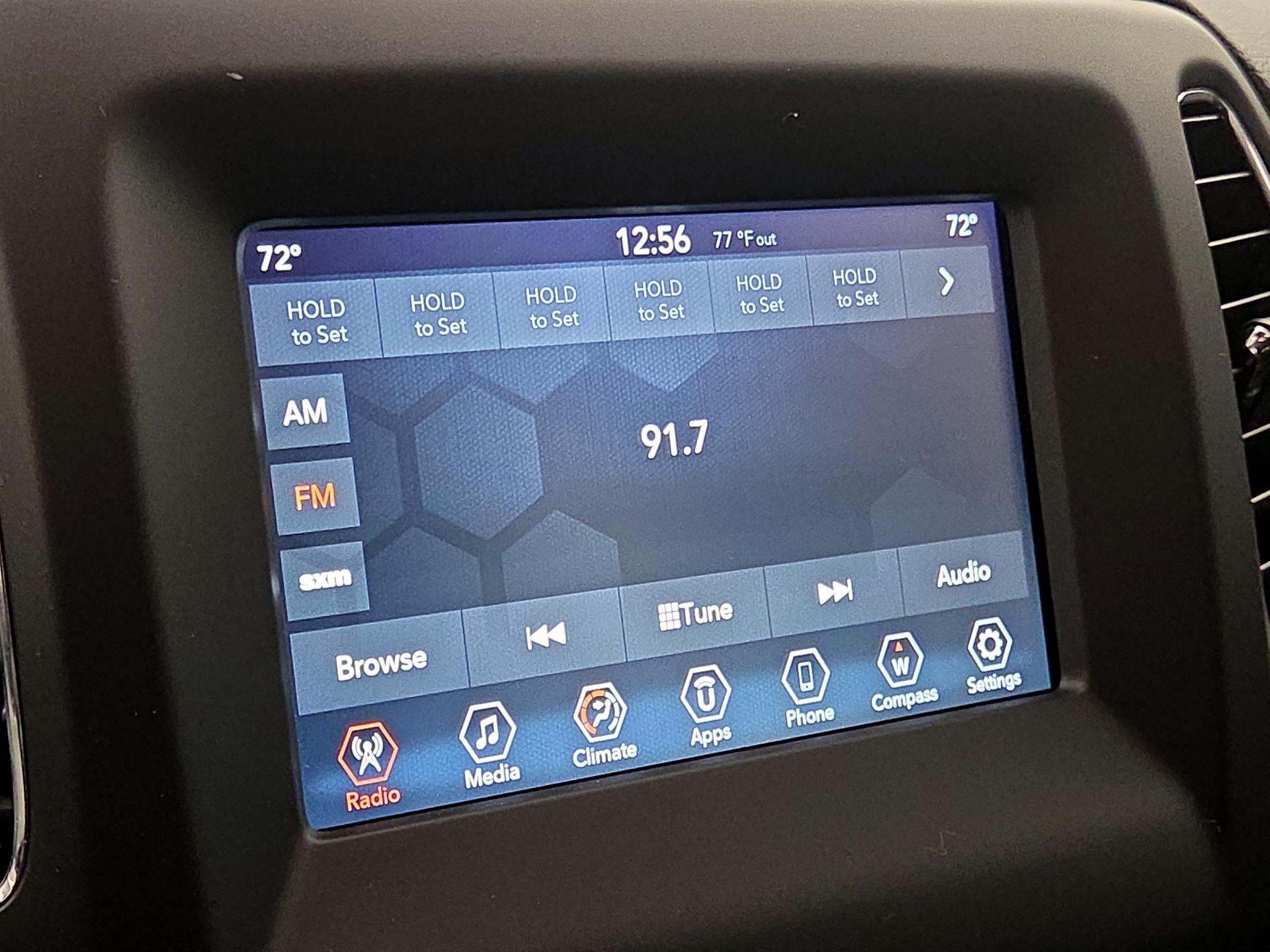 Thumbnail: 2019 Jeep Compass - 15