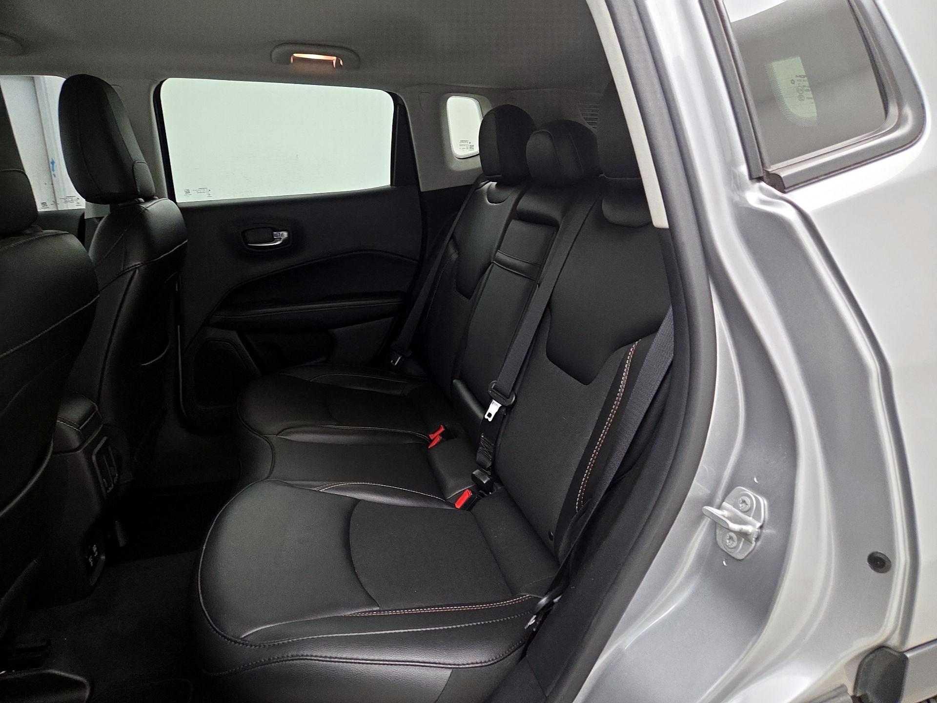 Thumbnail: 2019 Jeep Compass - 19