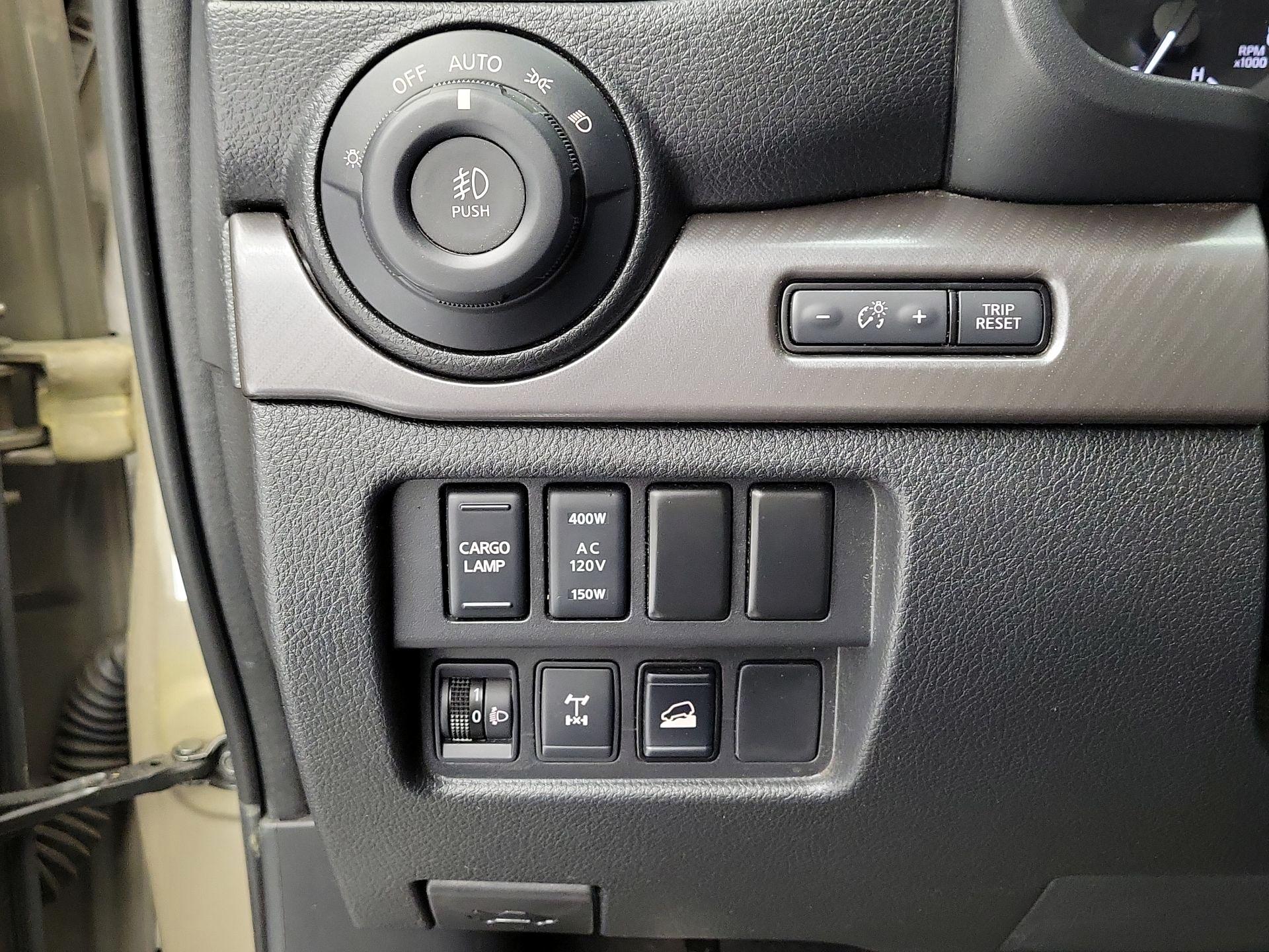 Thumbnail: 2021 Nissan Titan - 13