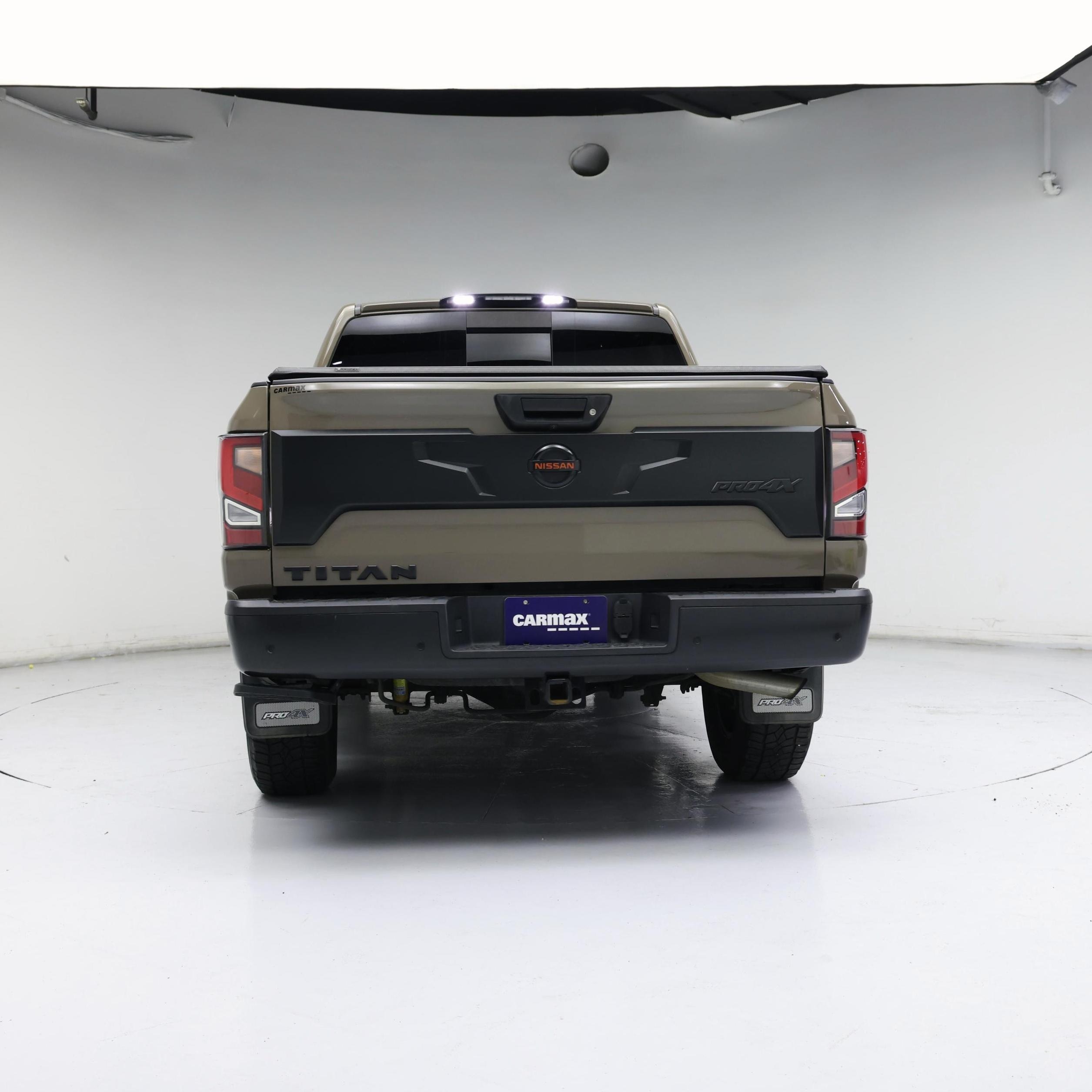 Thumbnail: 2021 Nissan Titan - 6