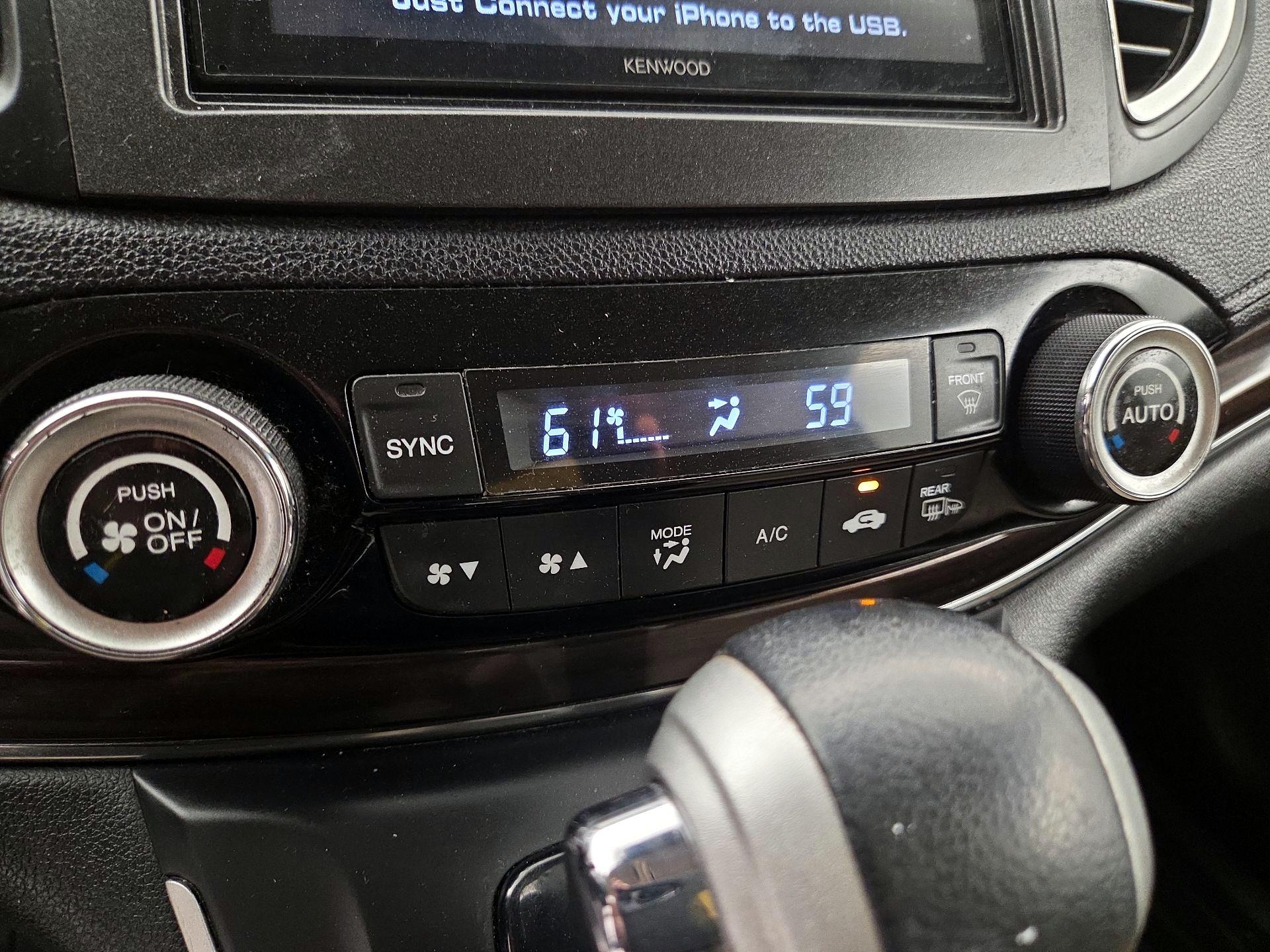 Thumbnail: 2015 Honda CR-V - 16