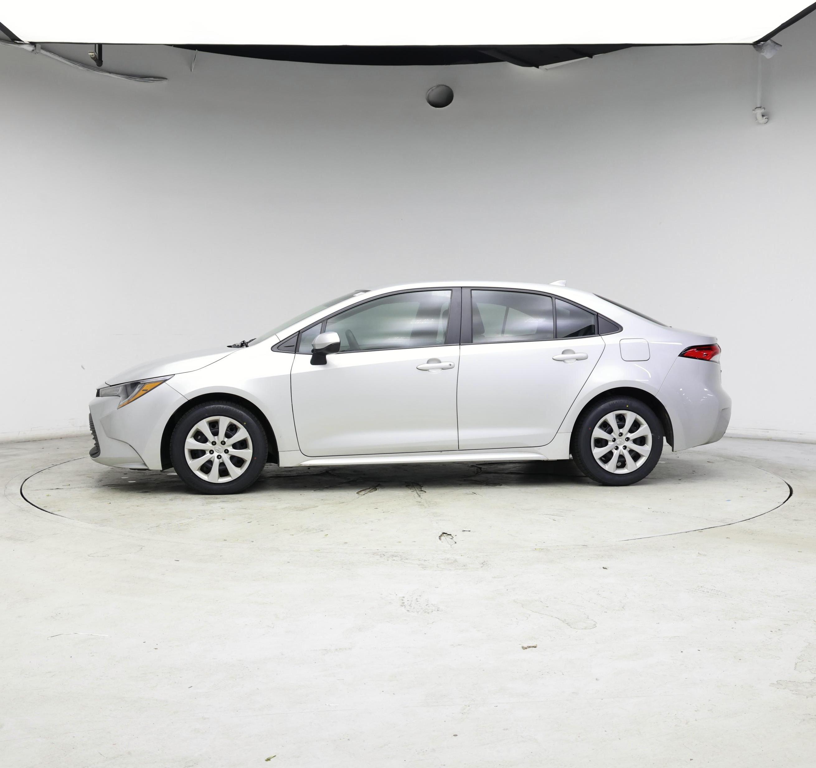 Thumbnail: 2024 Toyota Corolla - 3