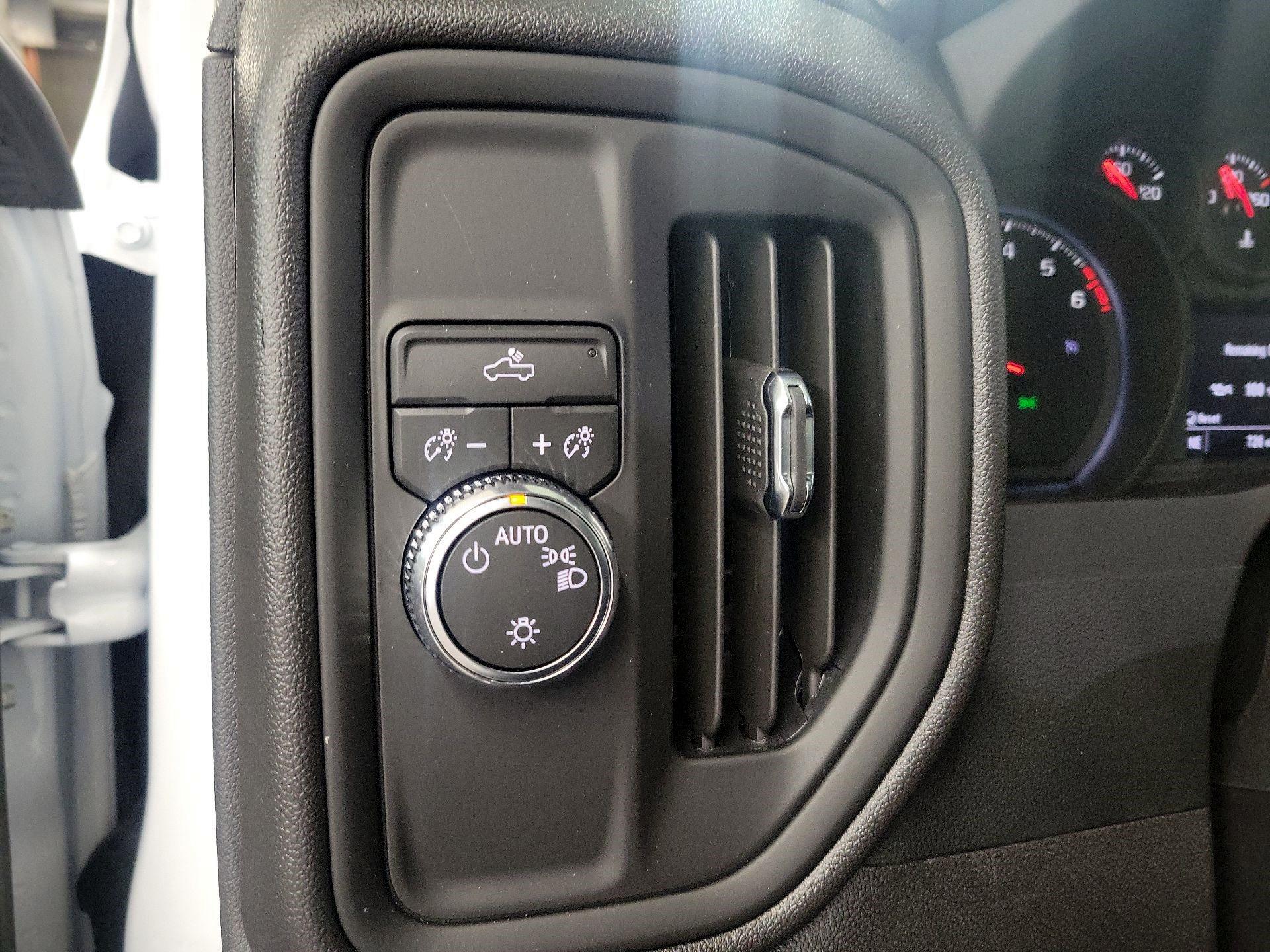 Thumbnail: 2026 GMC Sierra 1500 - 11