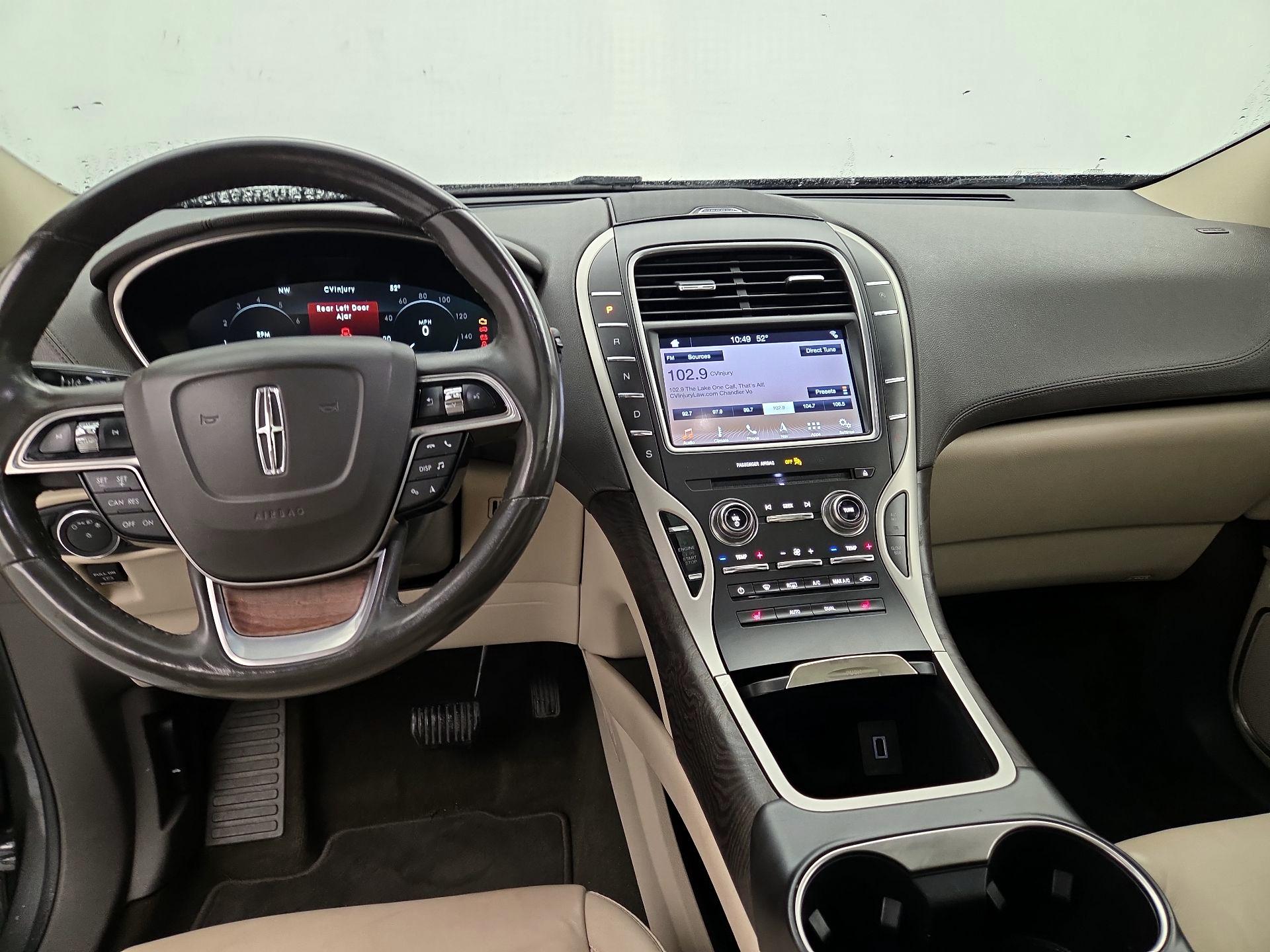 Thumbnail: 2019 Lincoln Nautilus - 9