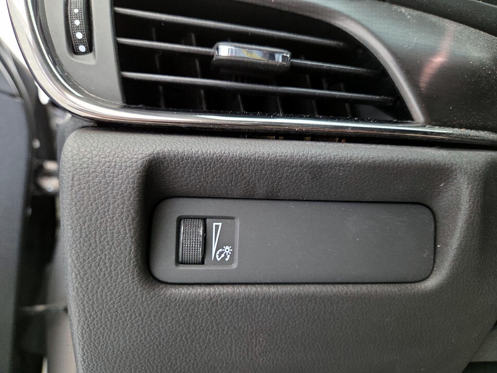 Thumbnail: 2017 Cadillac ATS - 13