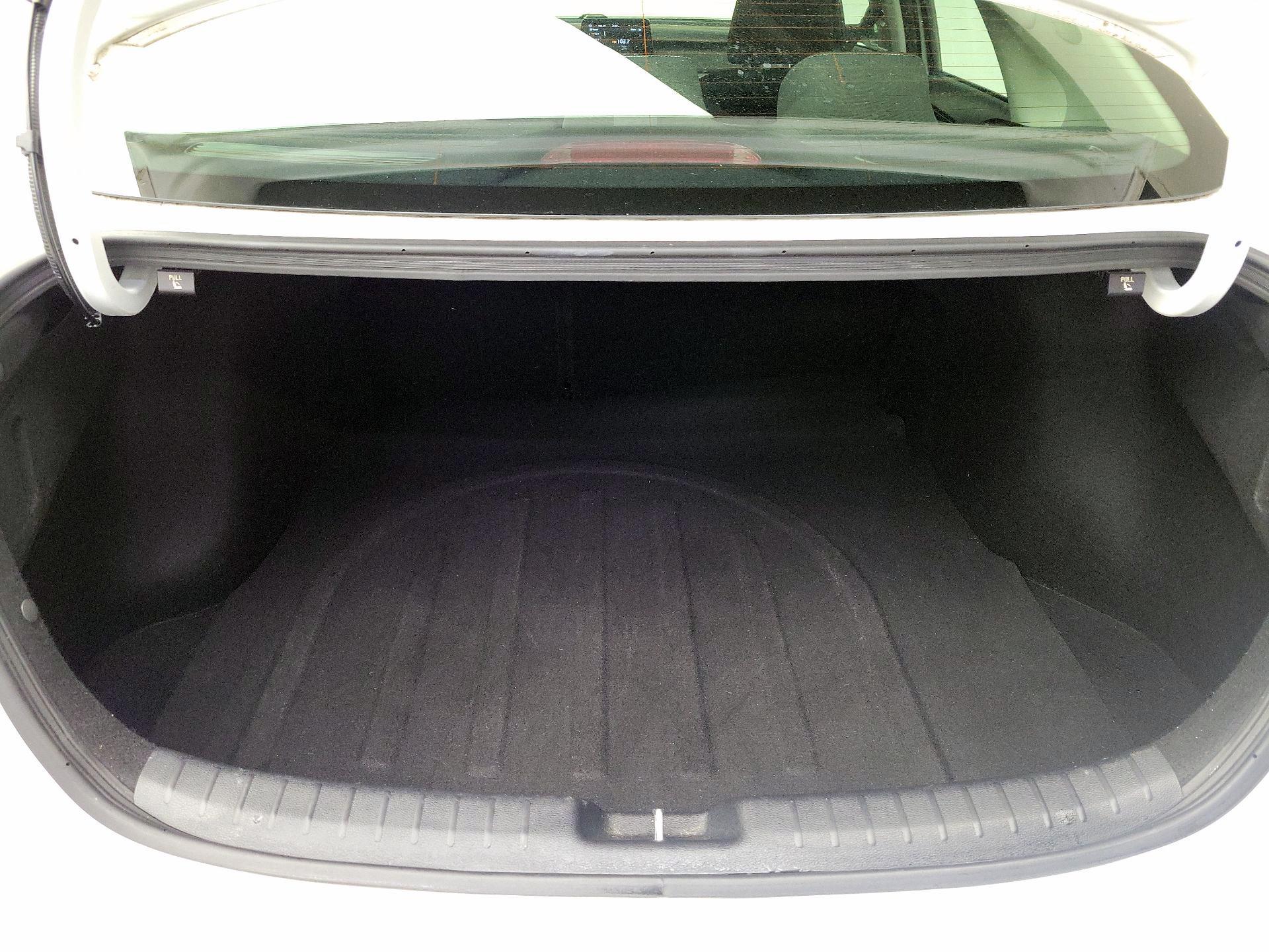 Thumbnail: 2021 Kia Forte - 19