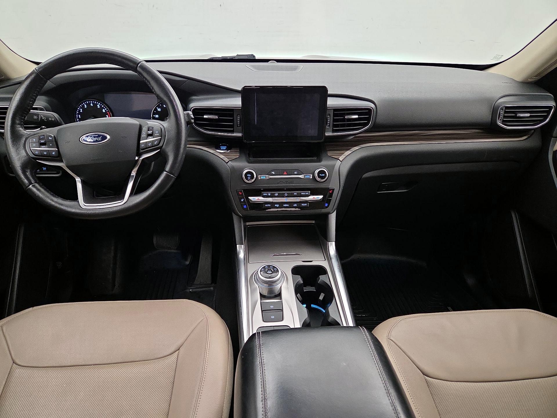 Thumbnail: 2020 Ford Explorer - 9