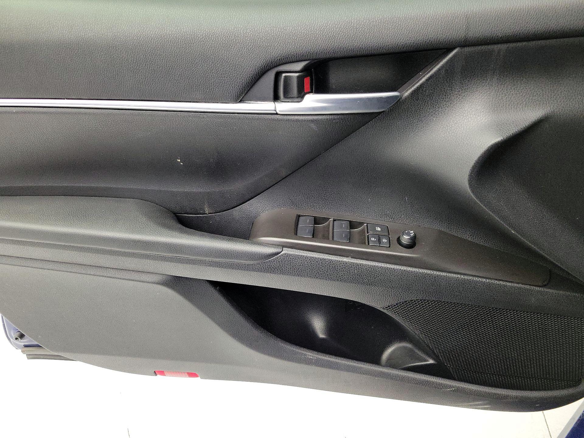 Thumbnail: 2024 Toyota Camry - 12