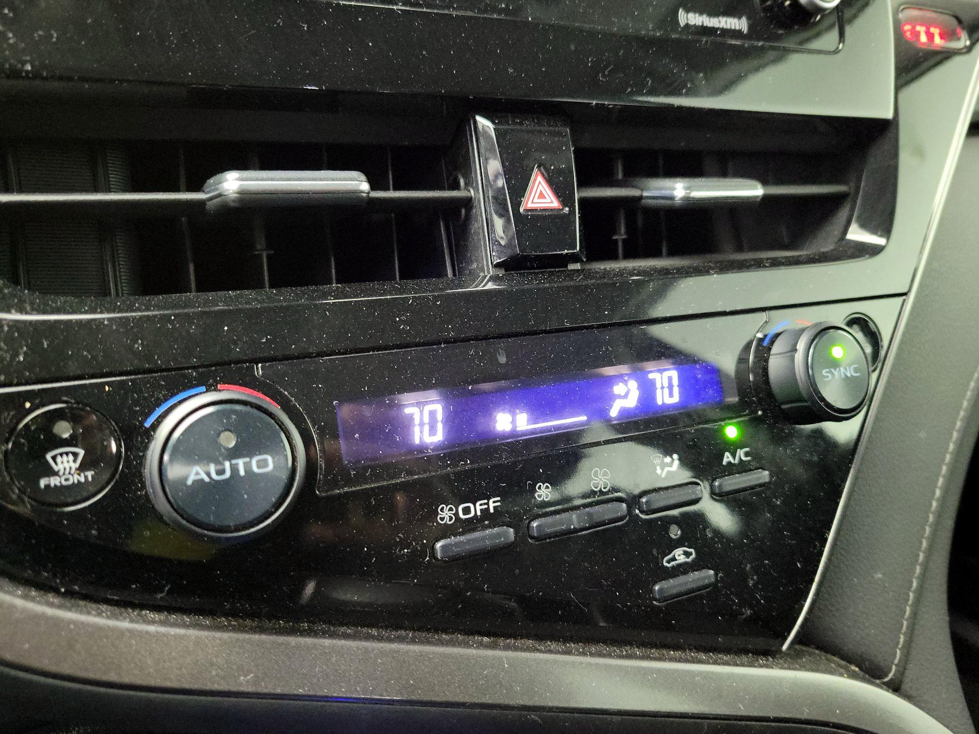 Thumbnail: 2024 Toyota Camry - 16