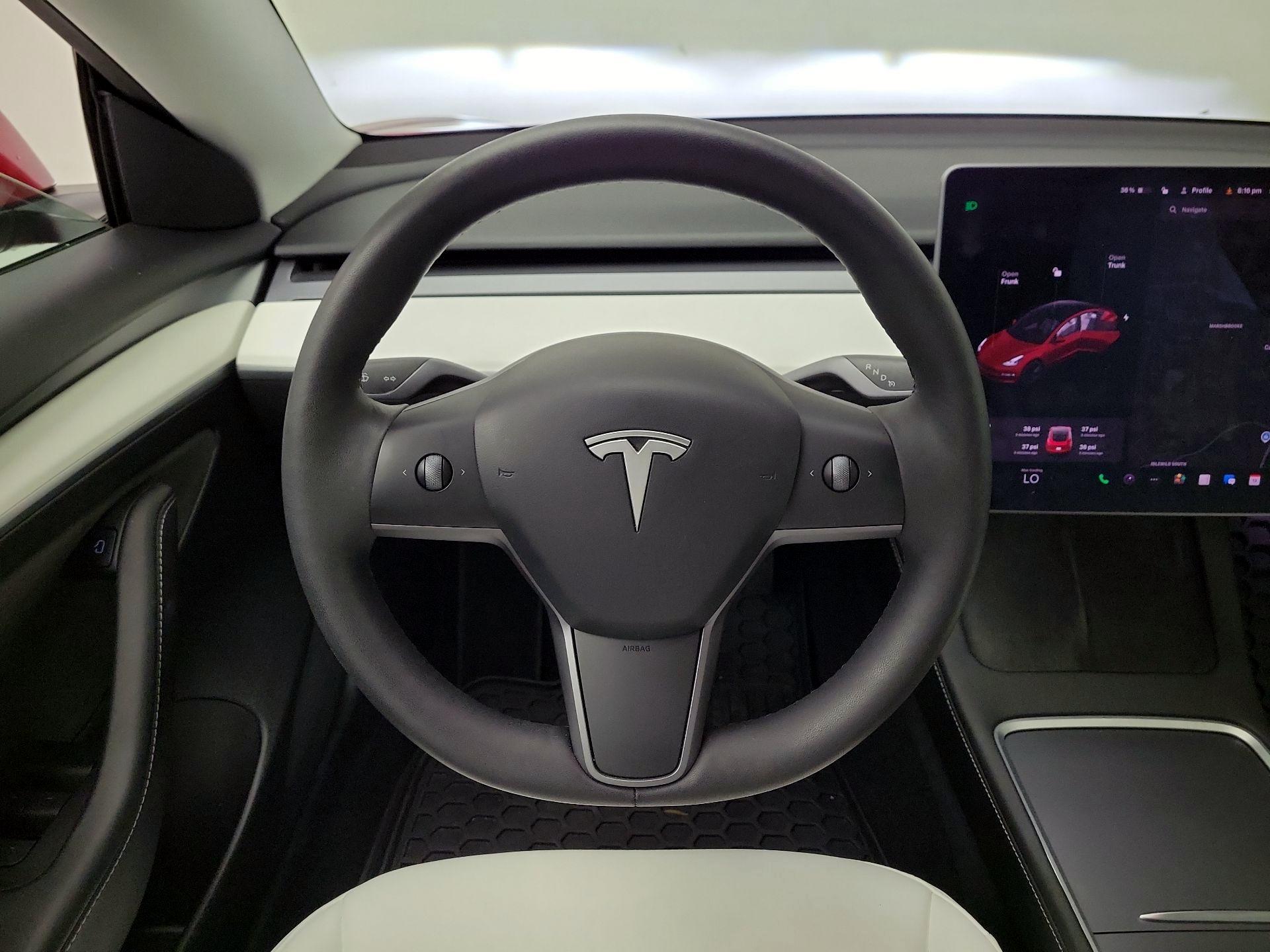 Thumbnail: 2021 Tesla Model 3 - 10