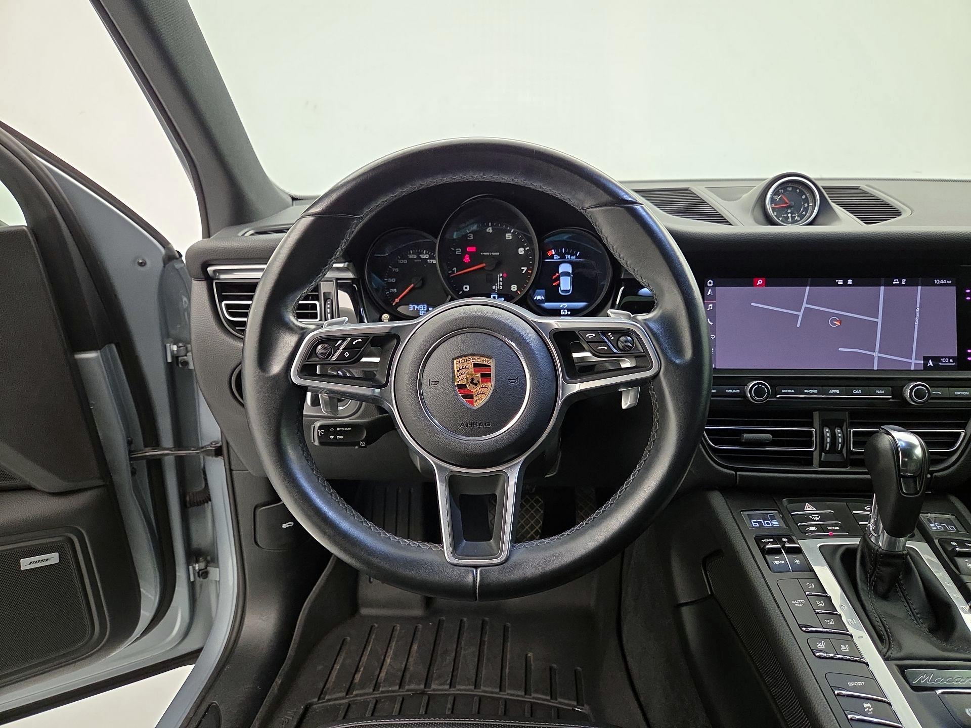 Thumbnail: 2019 Porsche Macan - 10