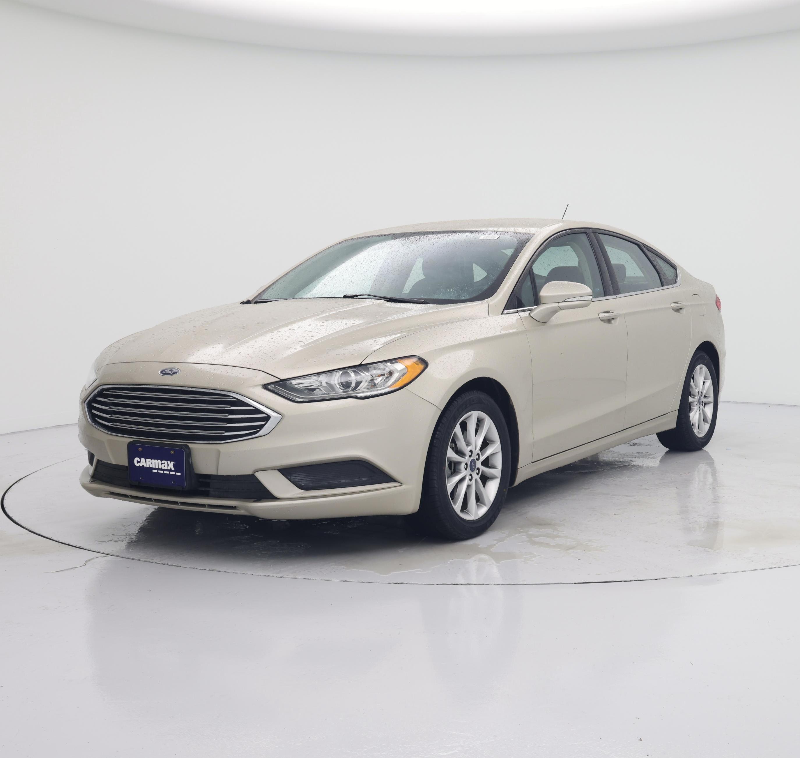 Thumbnail: 2017 Ford Fusion - 4