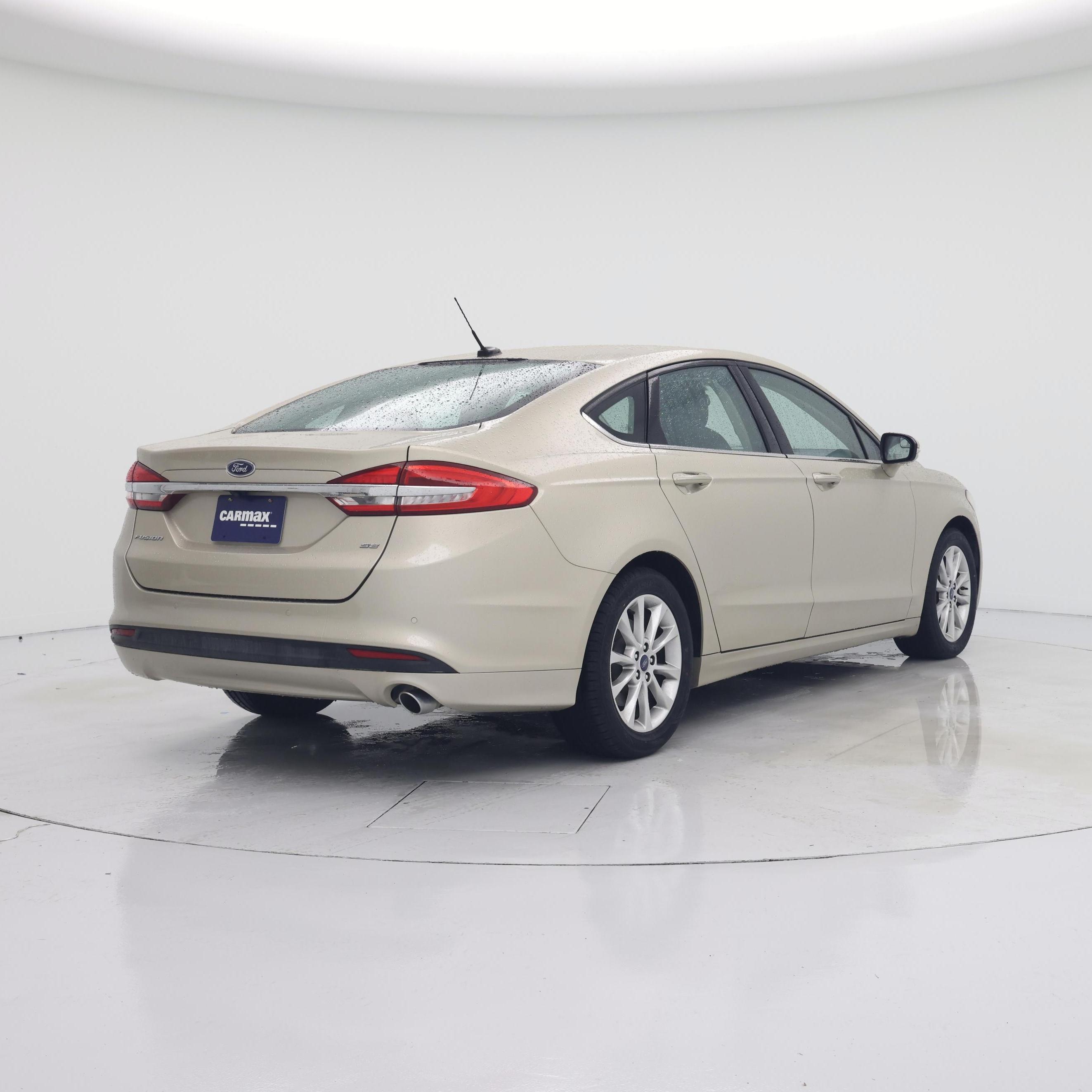 Thumbnail: 2017 Ford Fusion - 8