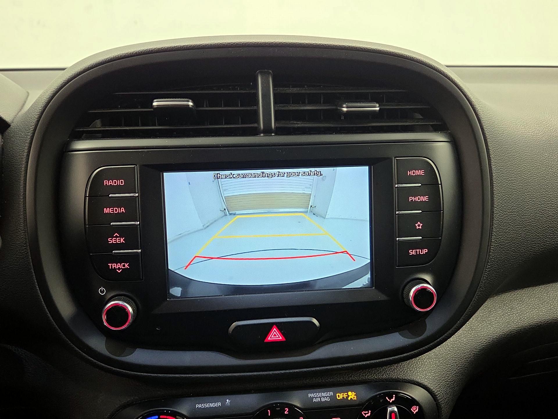 Thumbnail: 2020 Kia Soul - 14