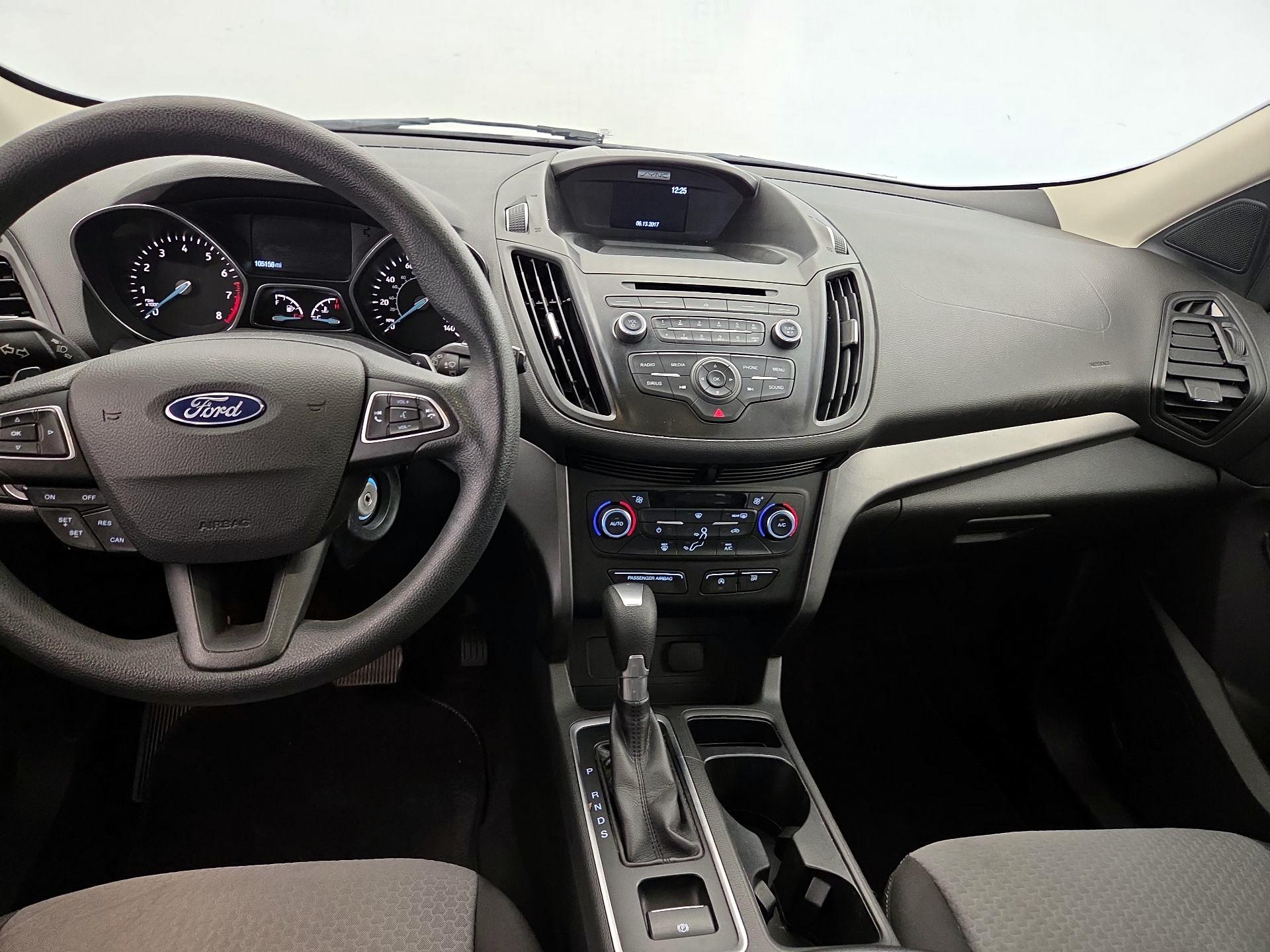 Thumbnail: 2017 Ford Escape - 9