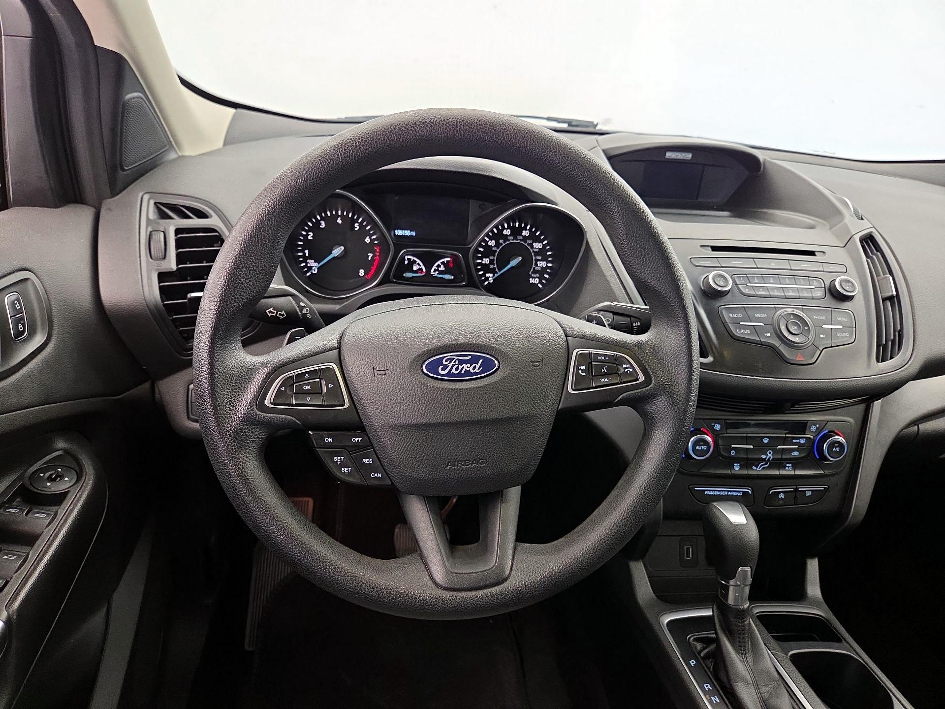 Thumbnail: 2017 Ford Escape - 10