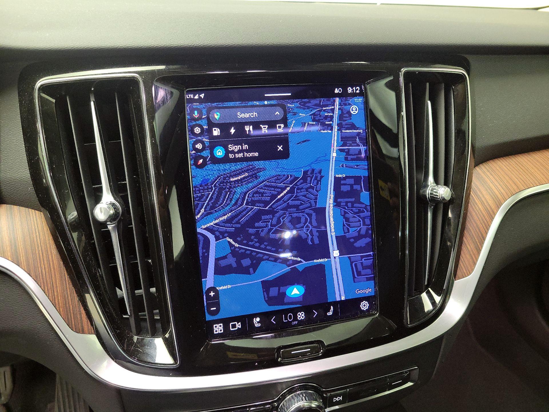 Thumbnail: 2023 Volvo S60 - 14