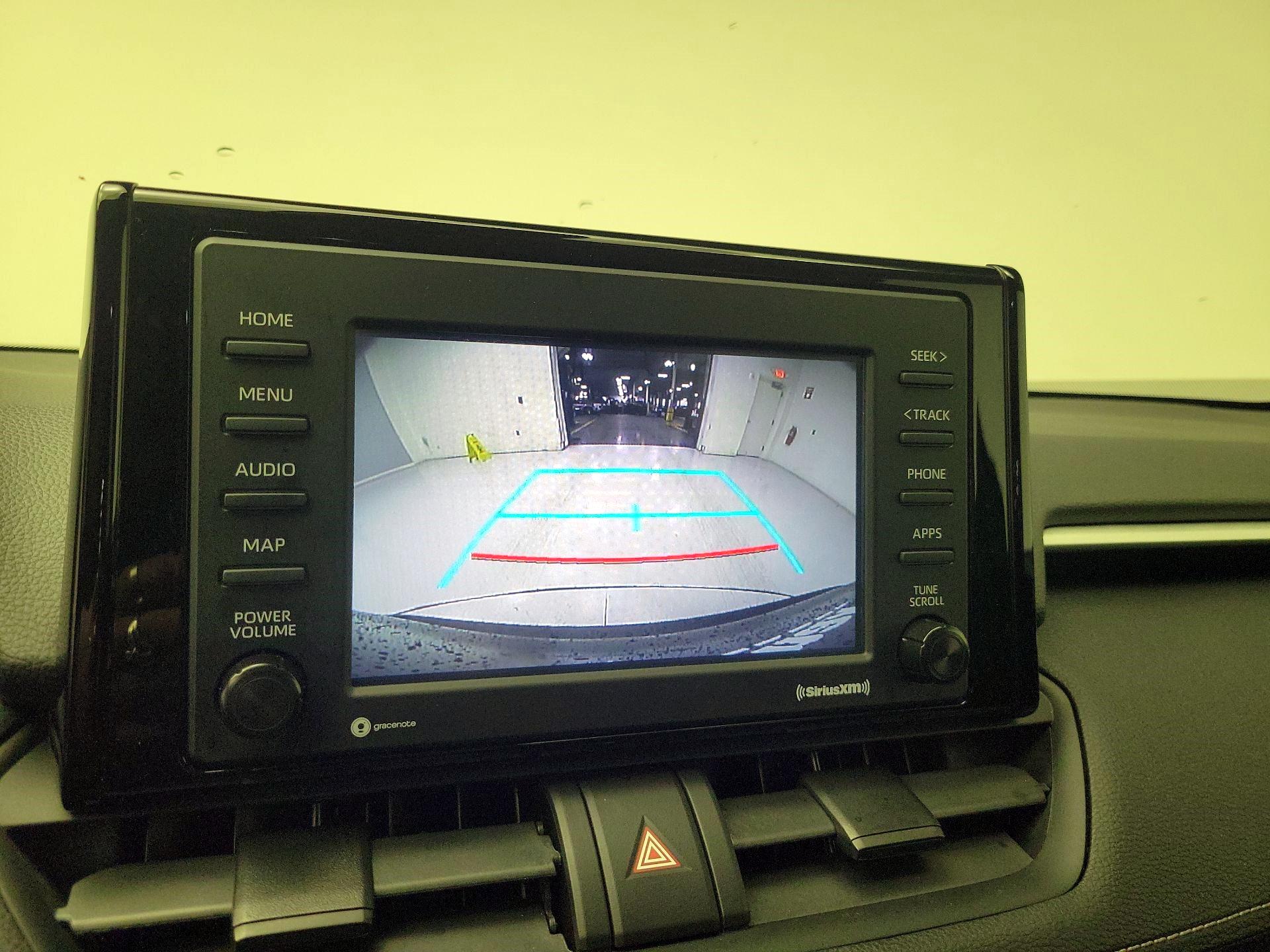 Thumbnail: 2021 Toyota RAV4 - 11