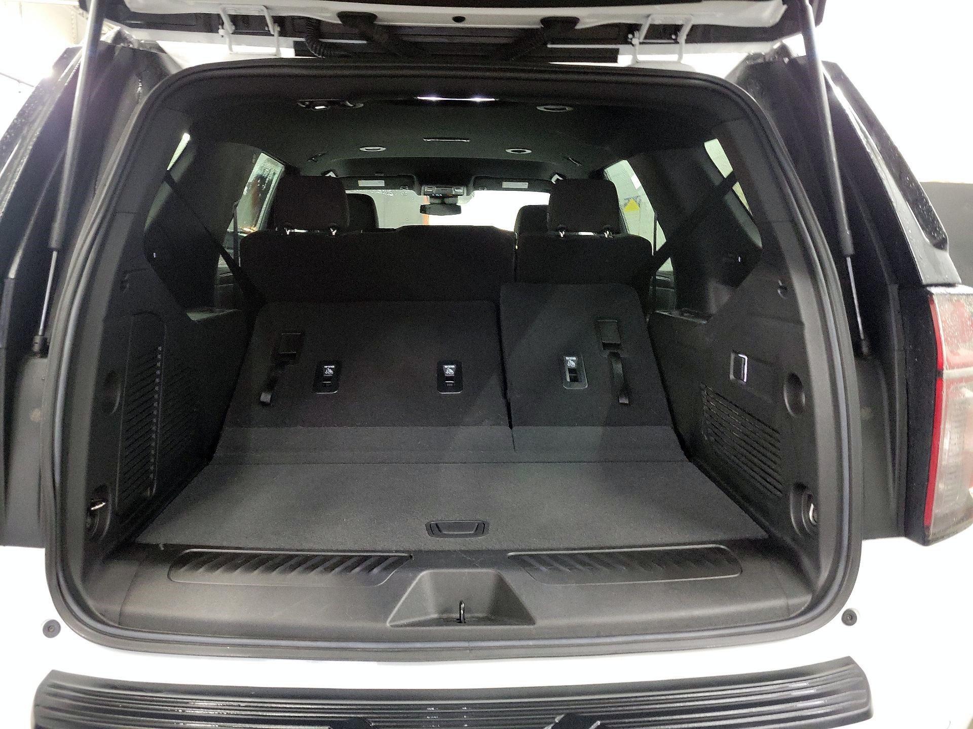 Thumbnail: 2023 Chevrolet Tahoe - 20