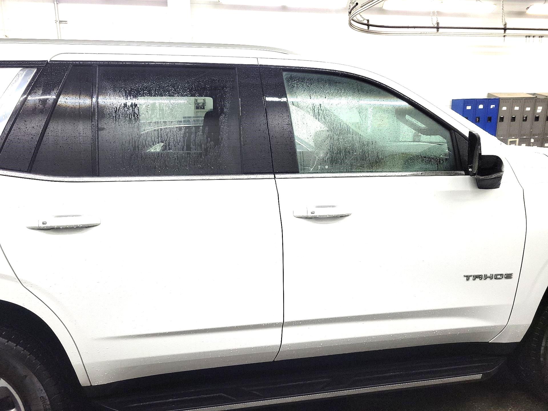 Thumbnail: 2023 Chevrolet Tahoe - 4