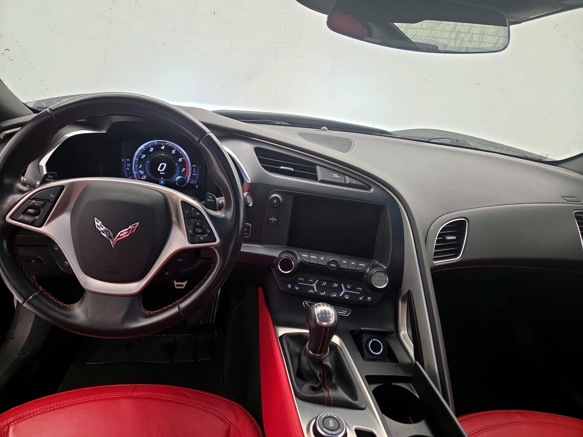 Thumbnail: 2015 Chevrolet Corvette - 9