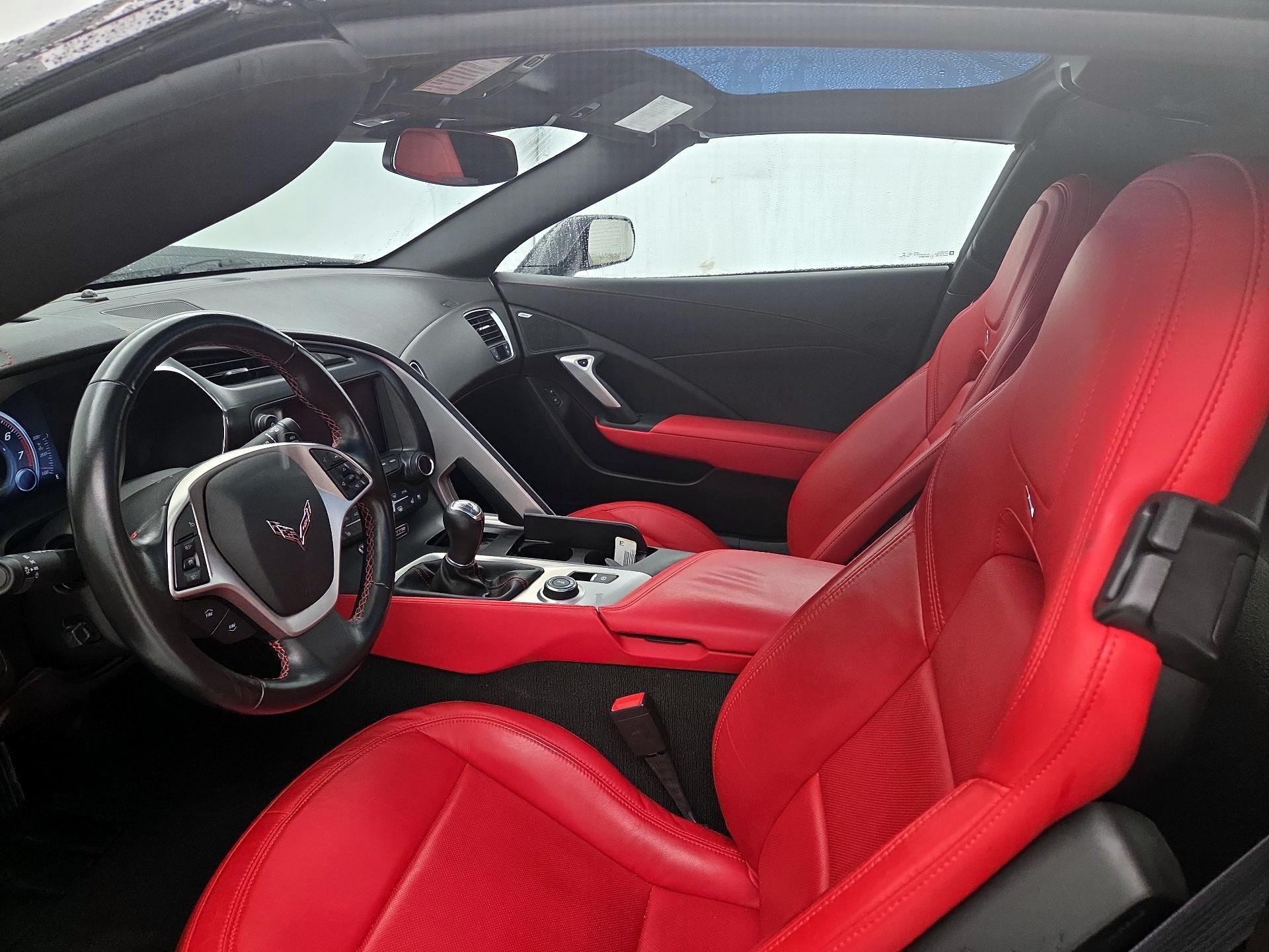 Thumbnail: 2015 Chevrolet Corvette - 11