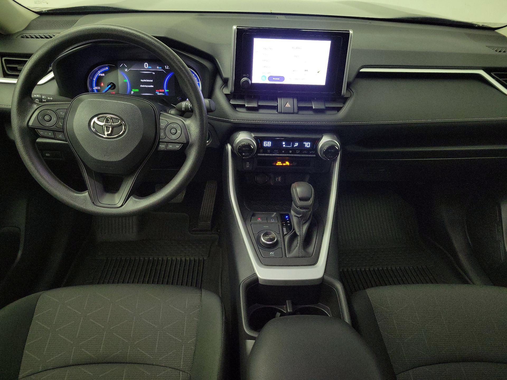 Thumbnail: 2024 Toyota RAV4 - 9