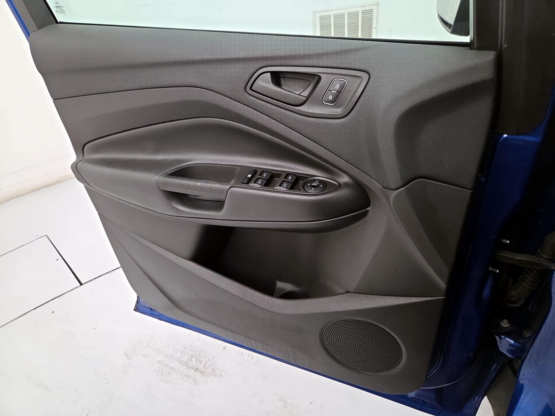 Thumbnail: 2018 Ford Escape - 12