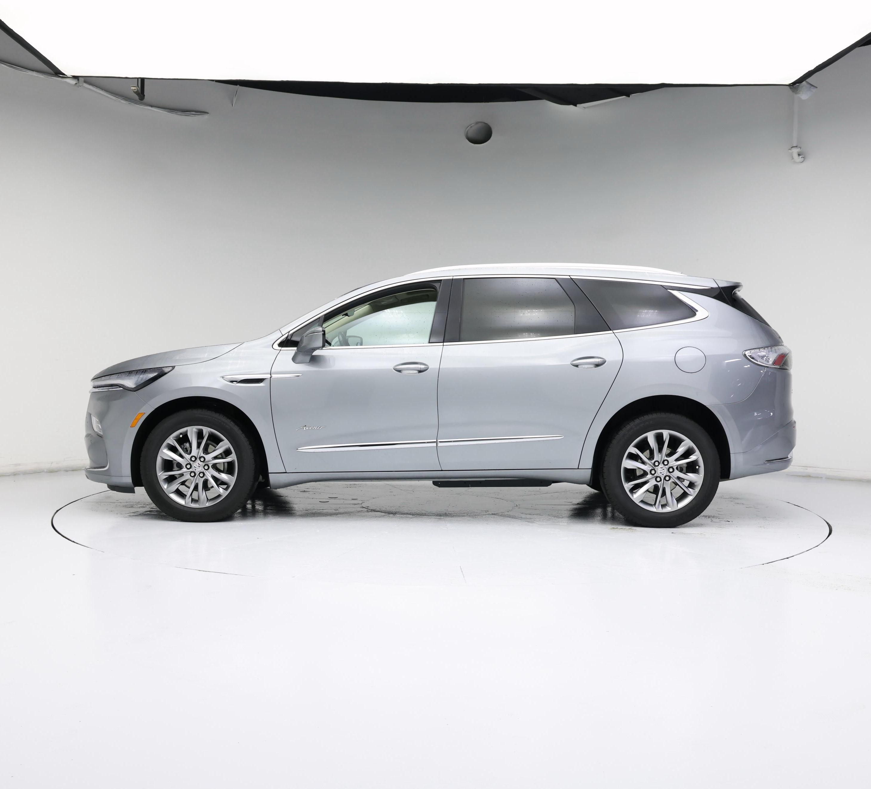 Thumbnail: 2023 Buick Enclave - 3