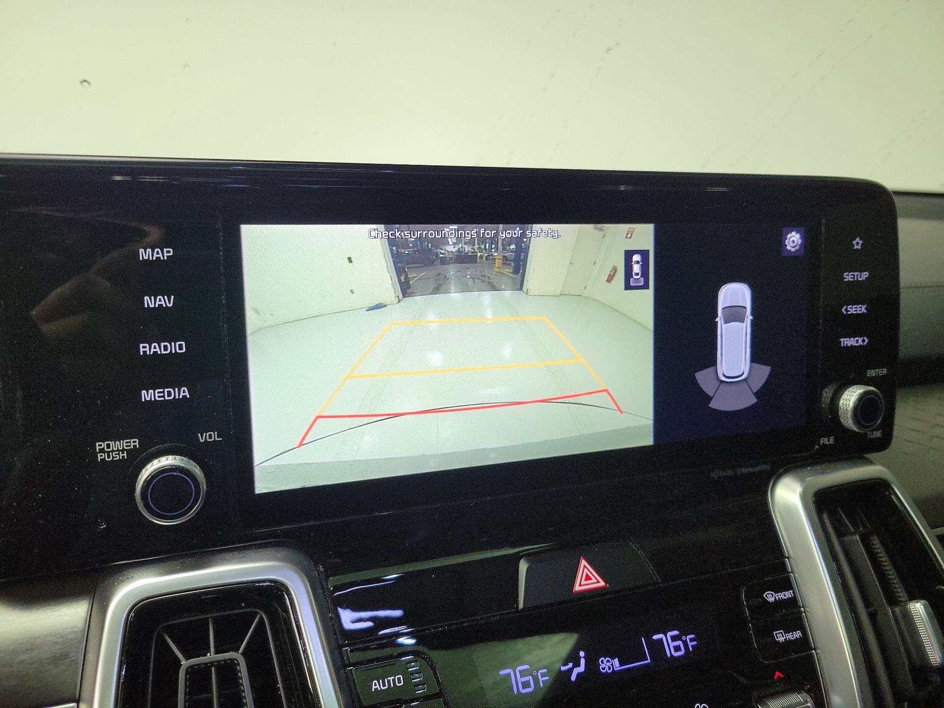 Thumbnail: 2021 Kia Sorento - 15