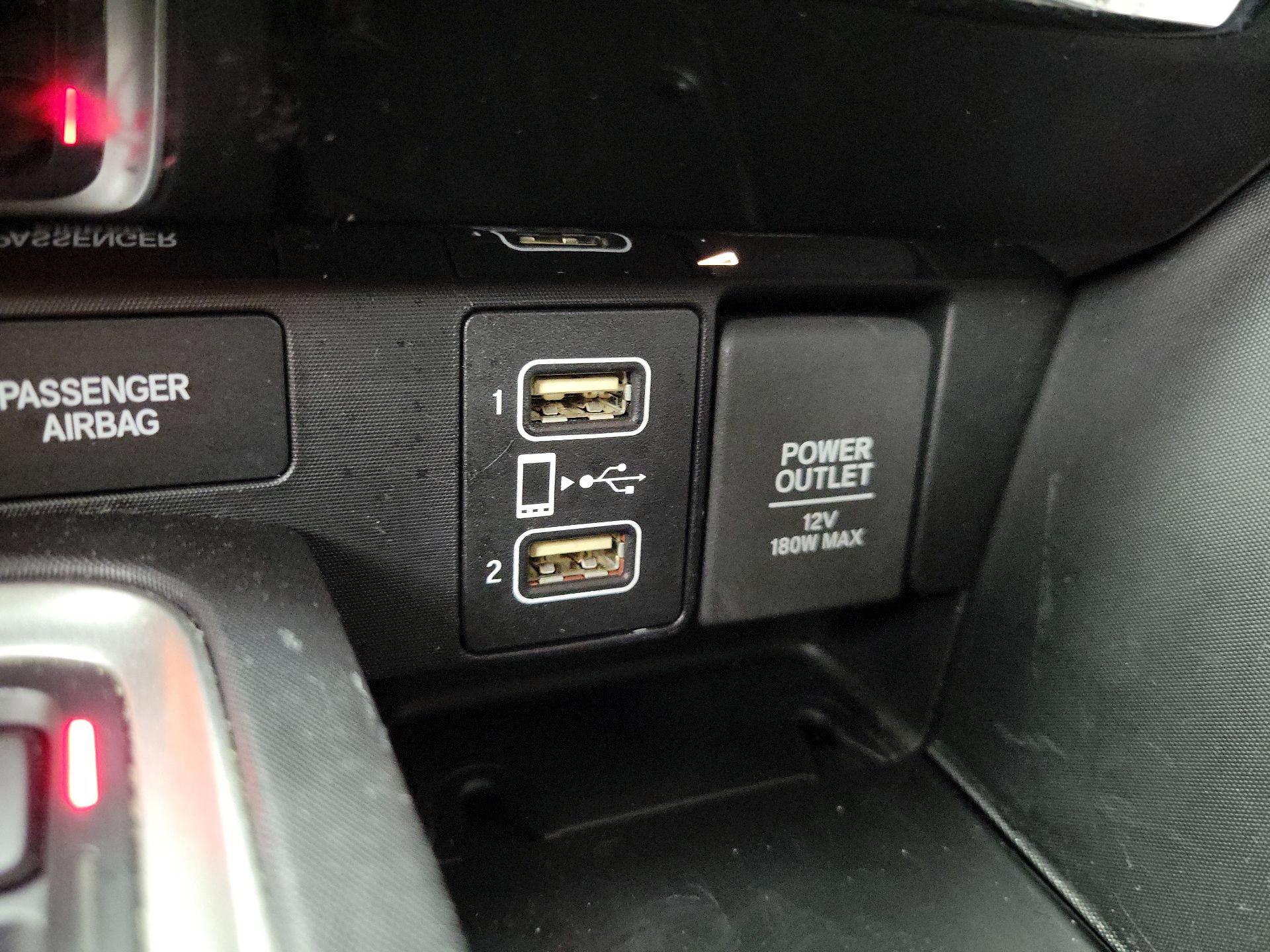 Thumbnail: 2022 Honda Insight - 18