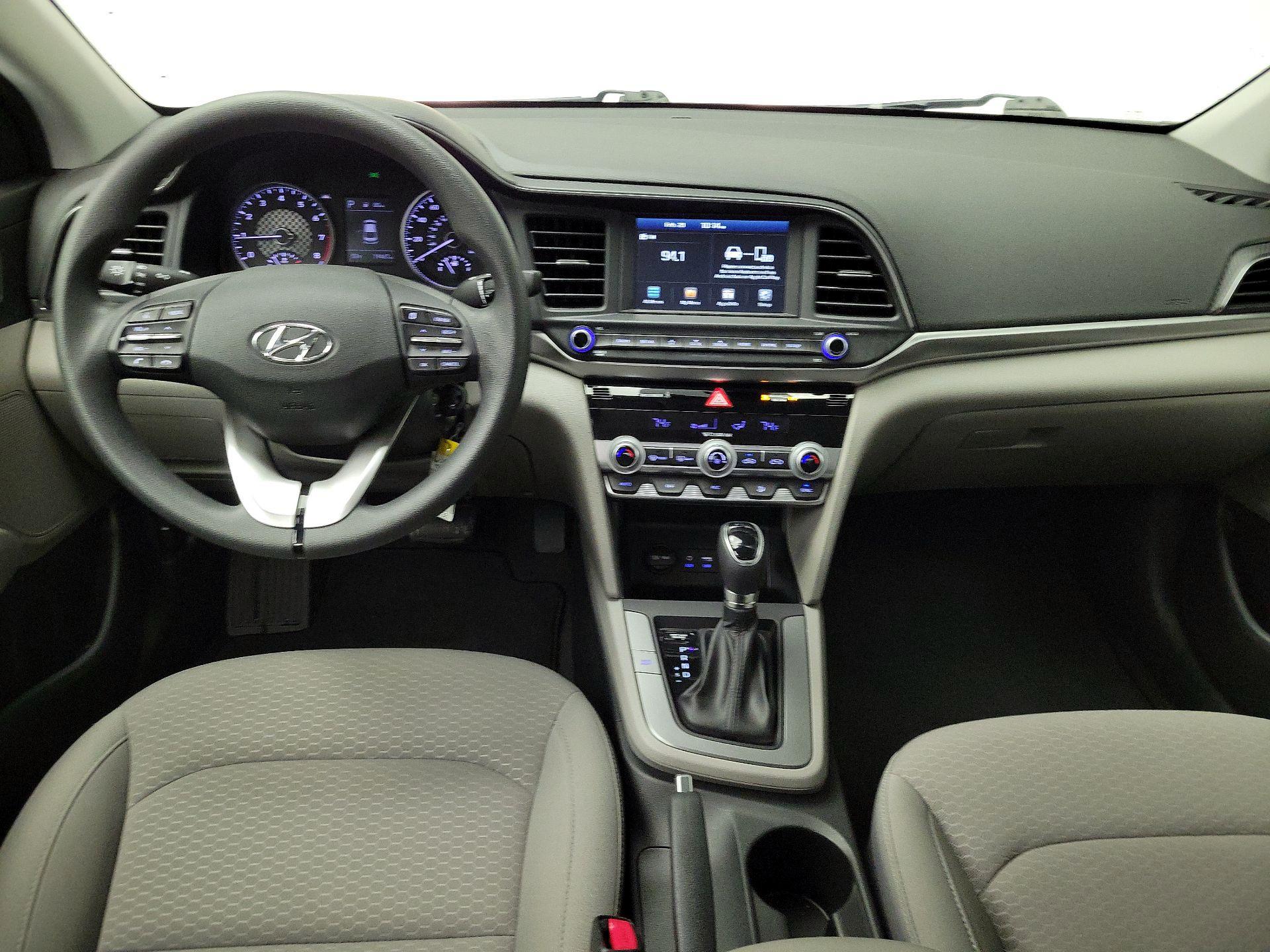 Thumbnail: 2020 Hyundai Elantra - 9