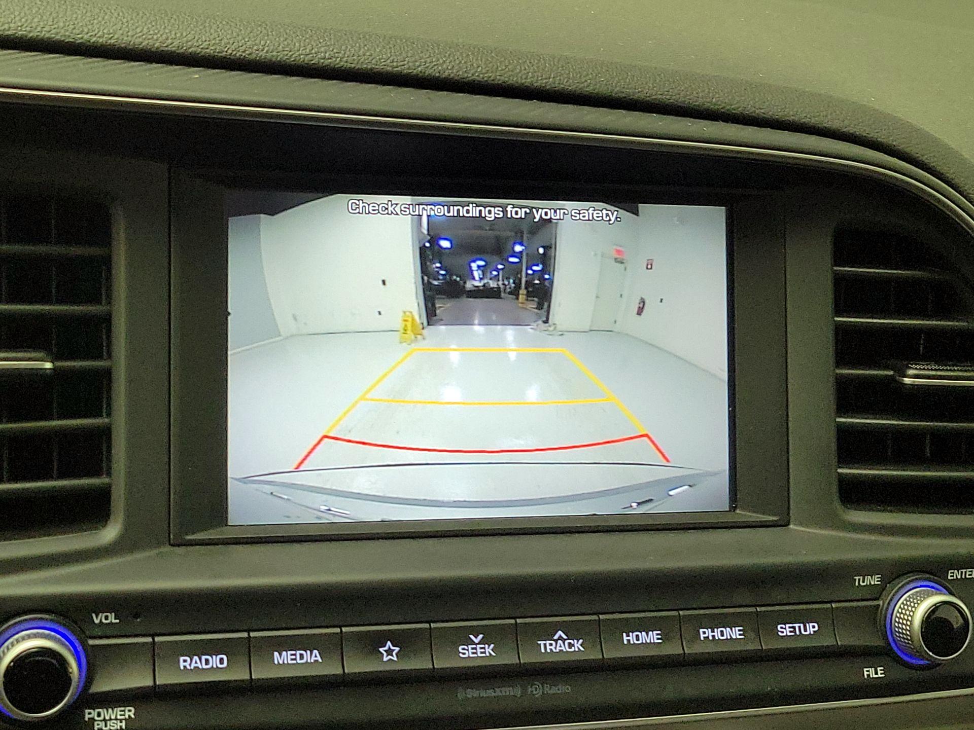 Thumbnail: 2020 Hyundai Elantra - 14