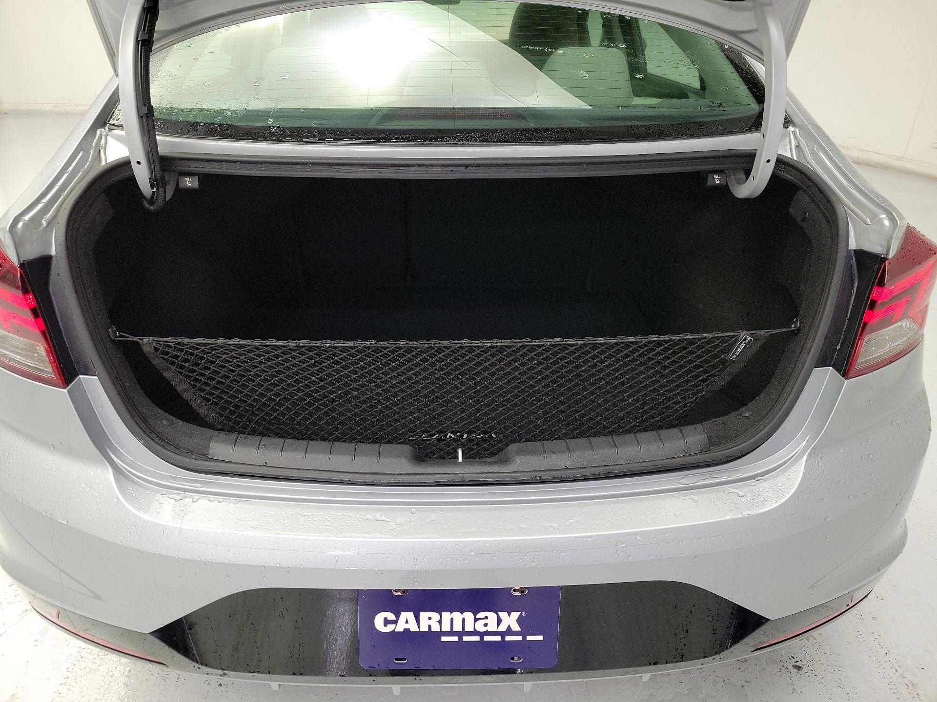 Thumbnail: 2020 Hyundai Elantra - 20