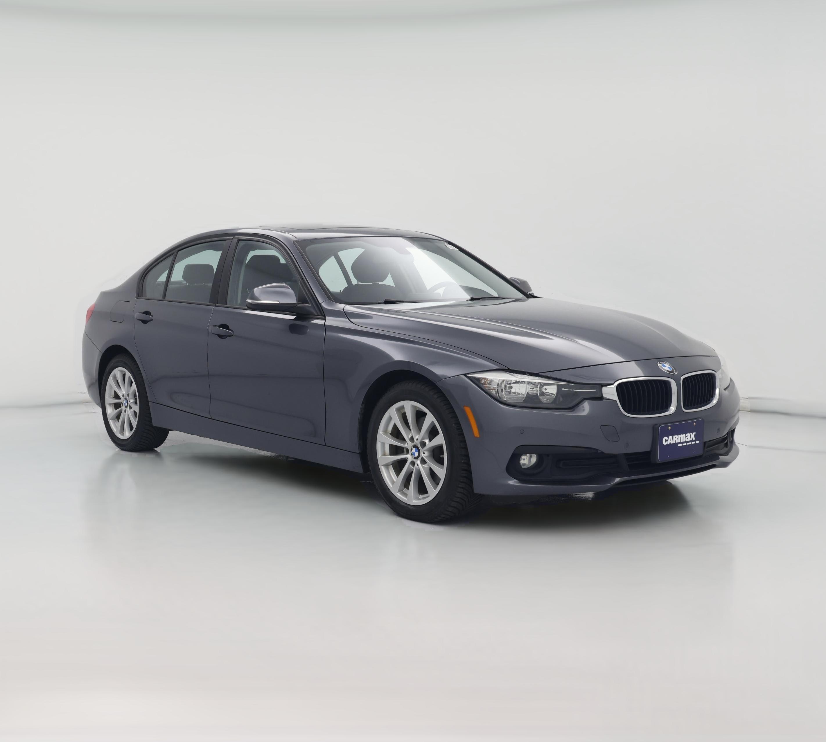 Thumbnail: 2017 BMW 3 Series - 1