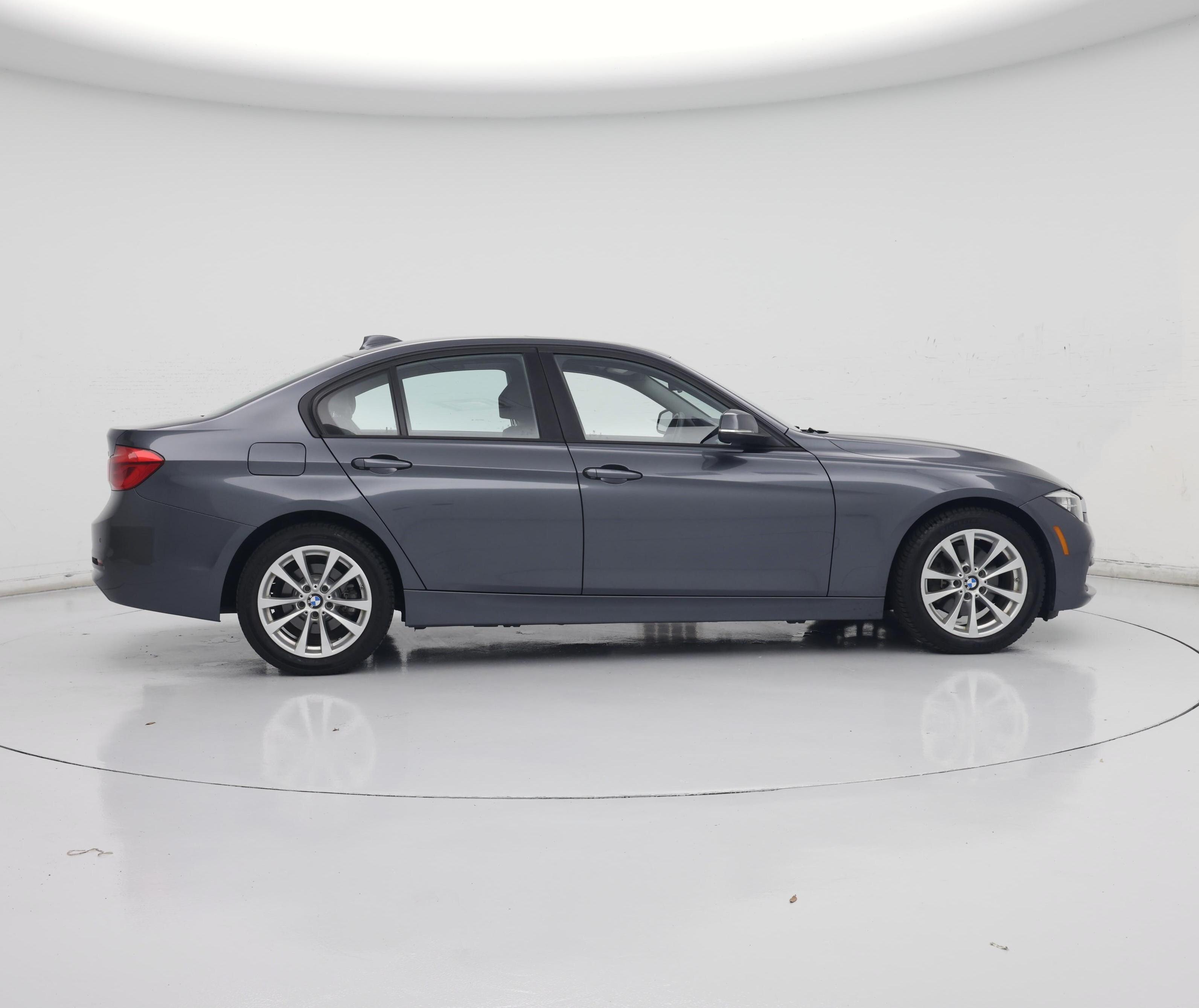 Thumbnail: 2017 BMW 3 Series - 7