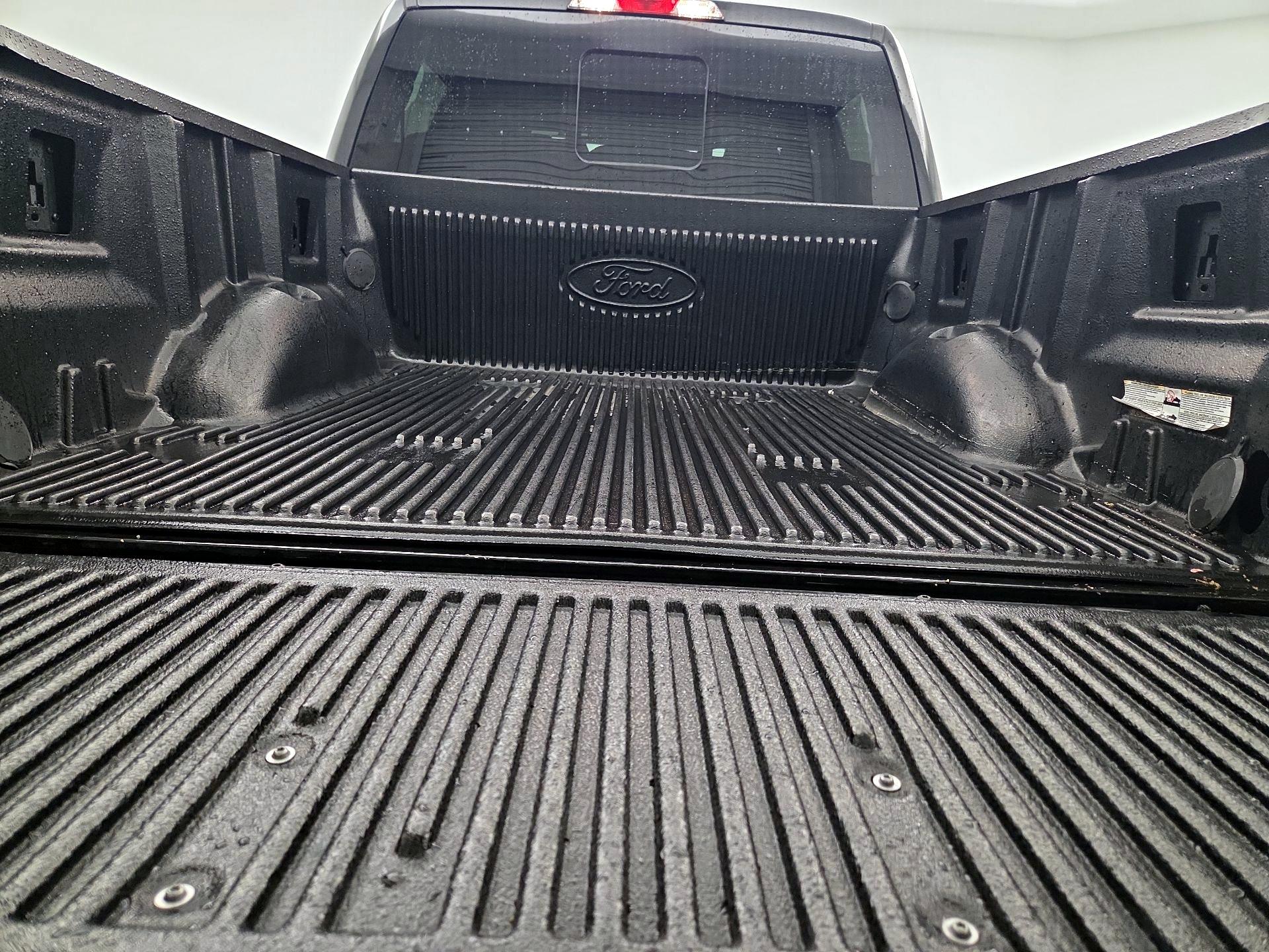 Thumbnail: 2015 Ford F-150 - 20