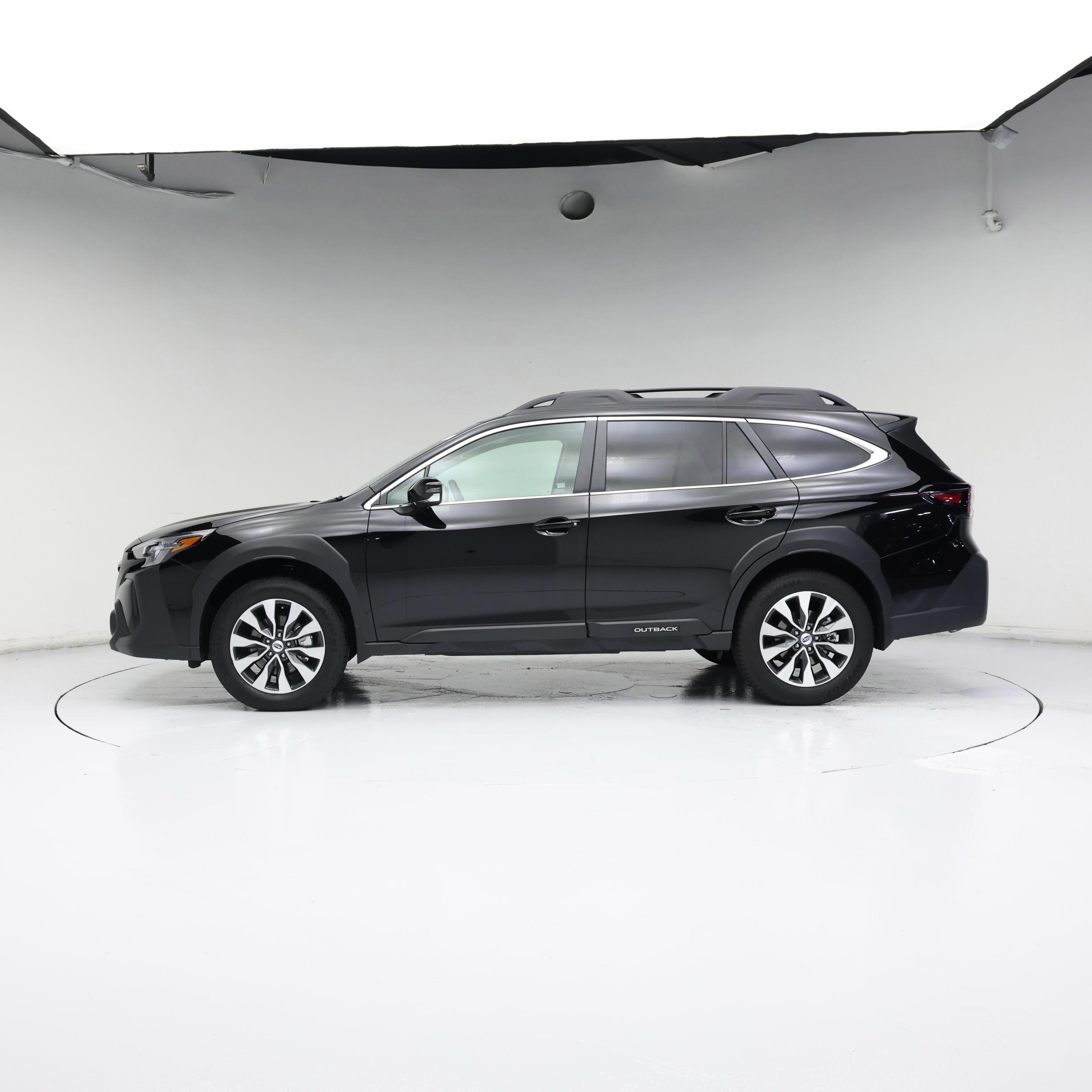 Thumbnail: 2025 Subaru Outback - 3