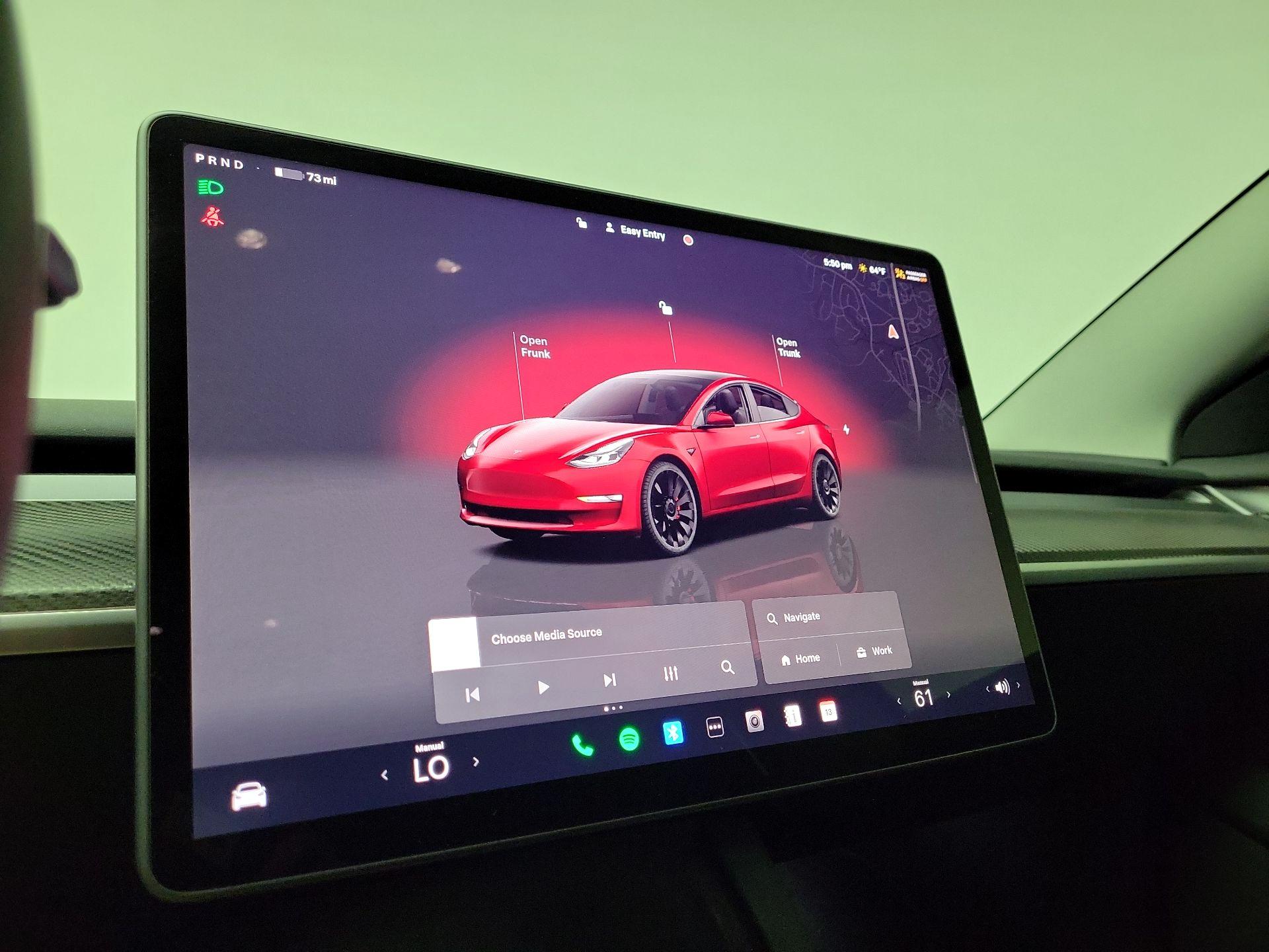 Thumbnail: 2022 Tesla Model 3 - 15