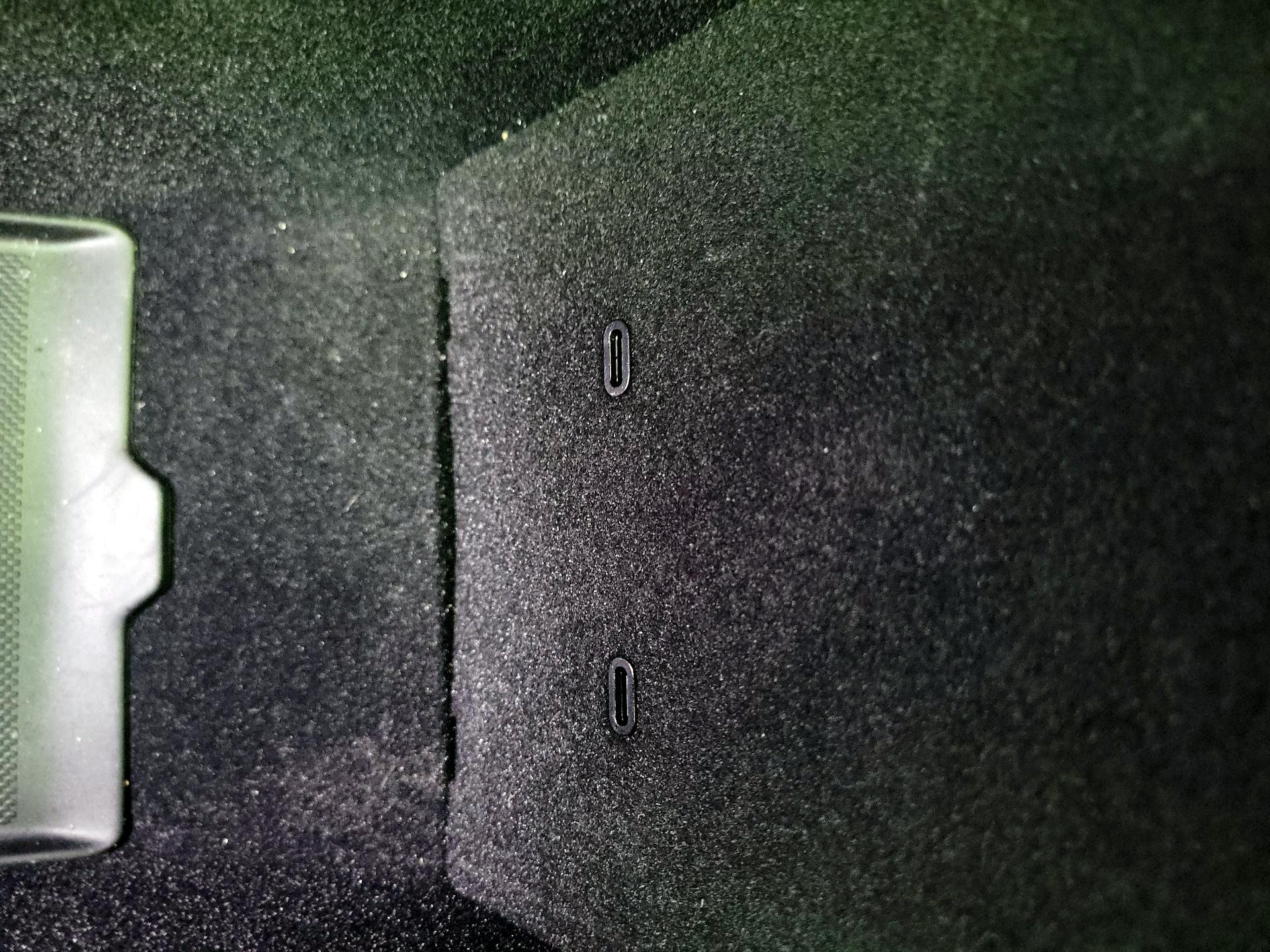 Thumbnail: 2022 Tesla Model 3 - 18