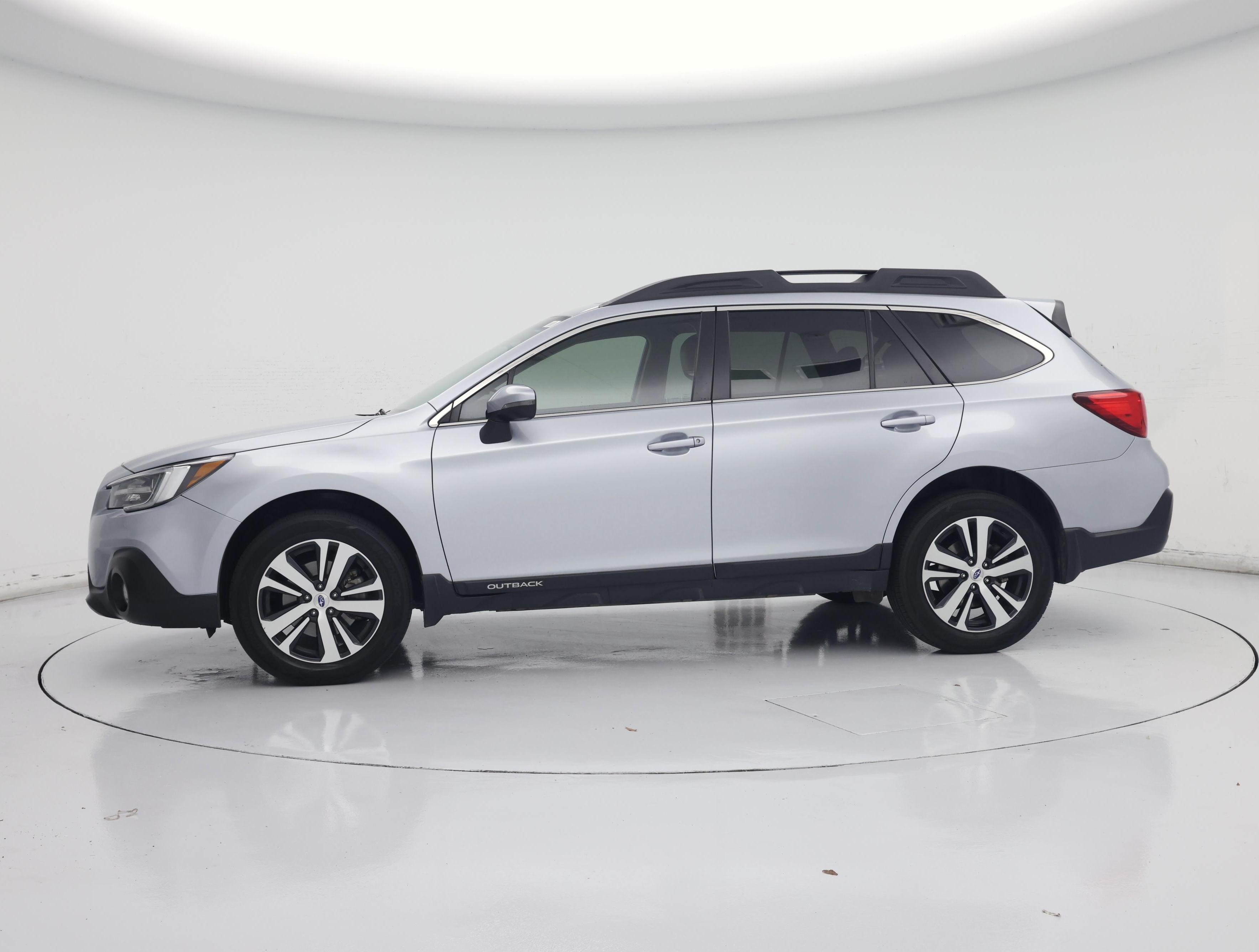 Thumbnail: 2019 Subaru Outback - 3
