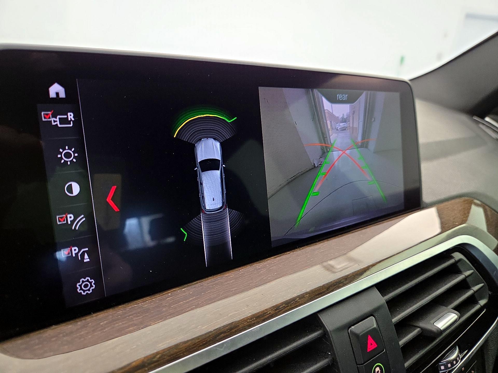 Thumbnail: 2019 BMW X3 - 14