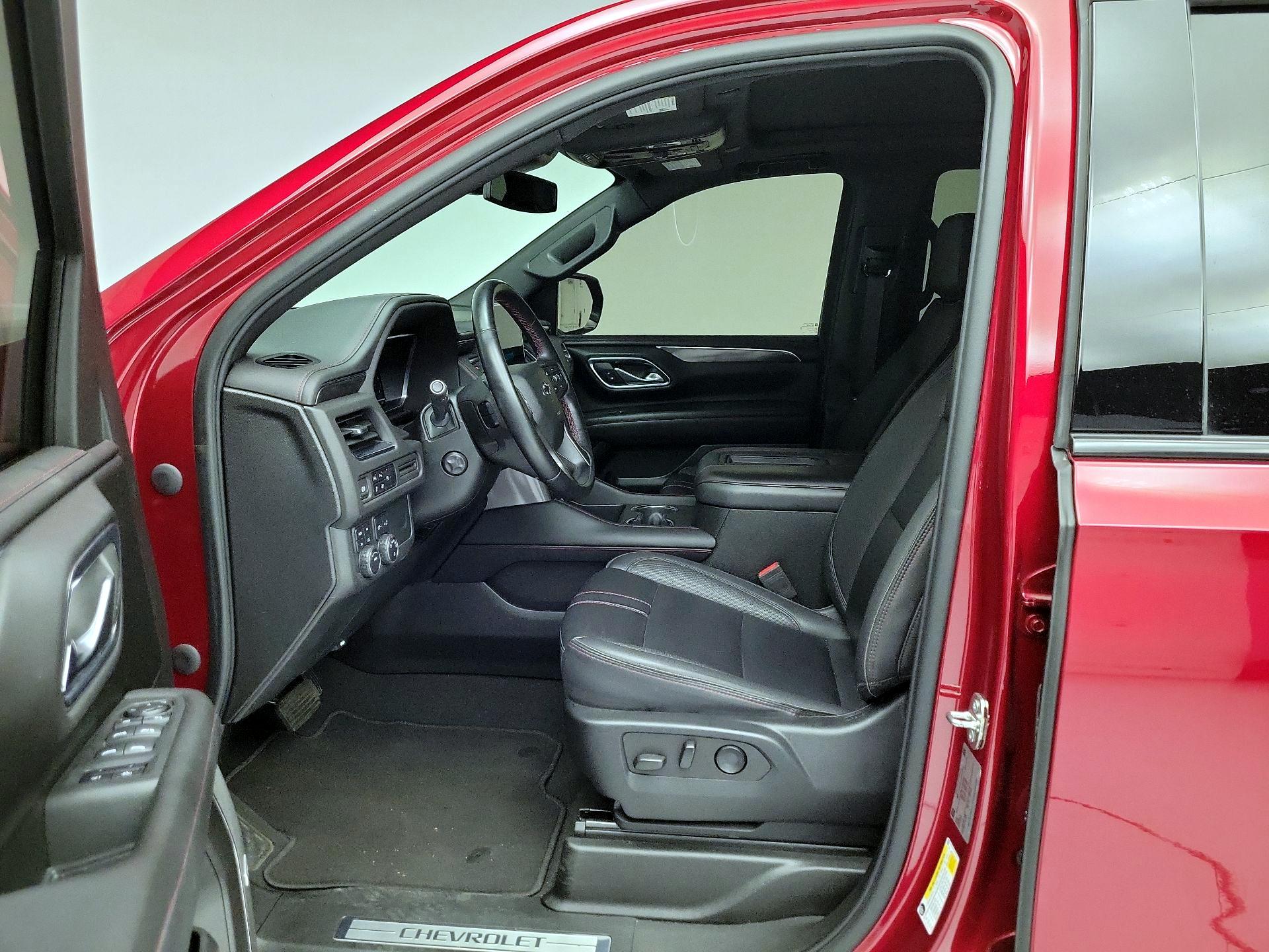 Thumbnail: 2023 Chevrolet Tahoe - 11