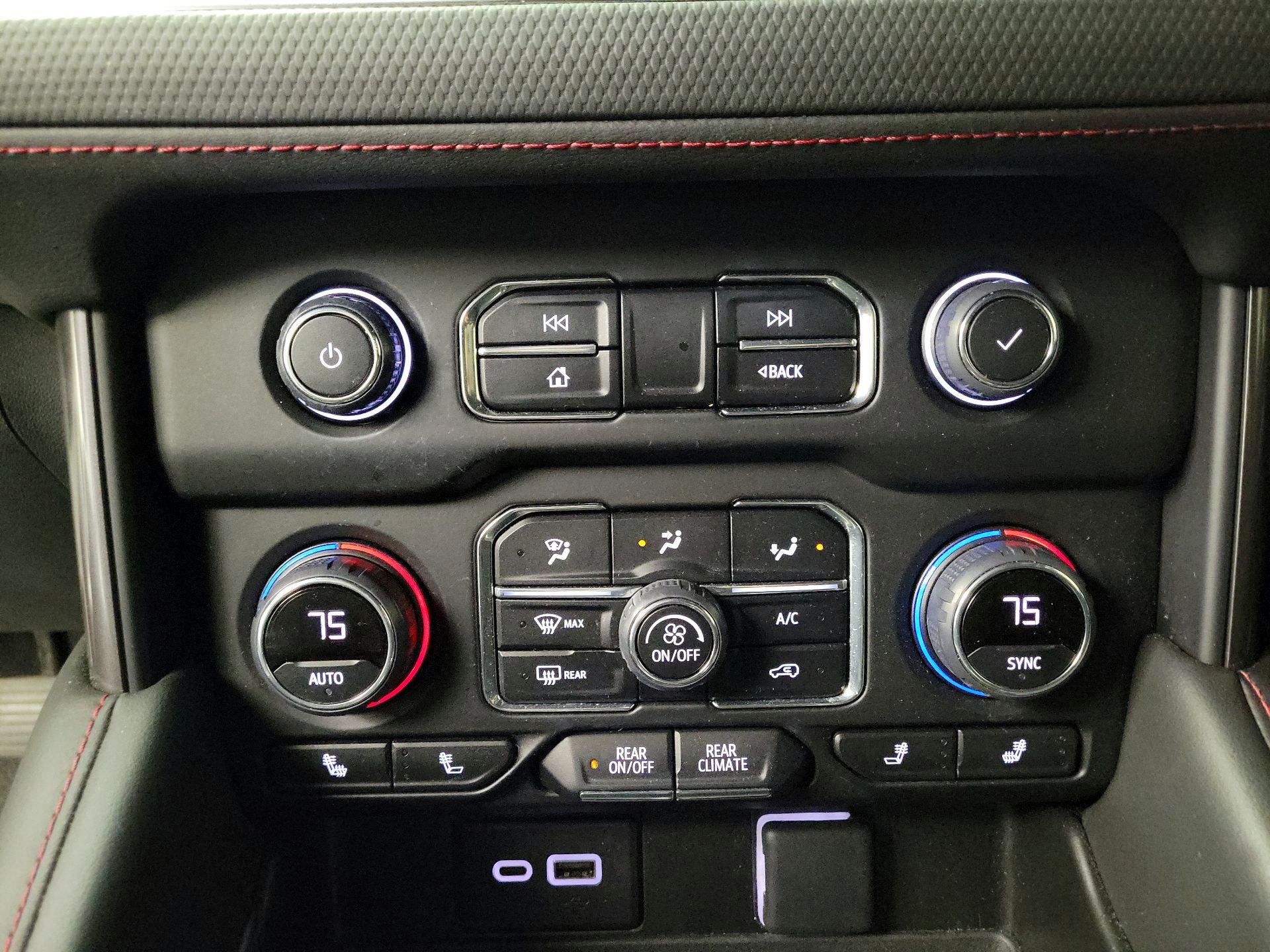 Thumbnail: 2023 Chevrolet Tahoe - 16