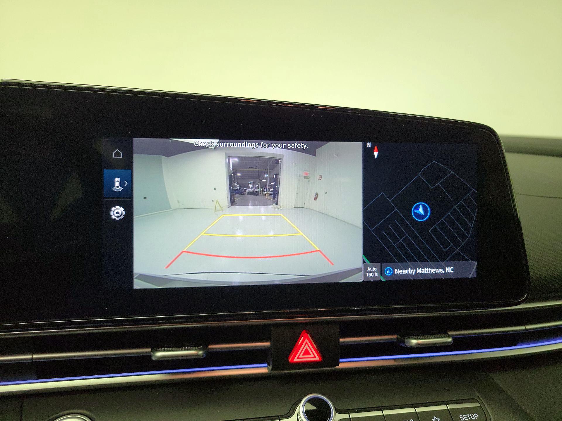 Thumbnail: 2024 Hyundai Elantra - 14