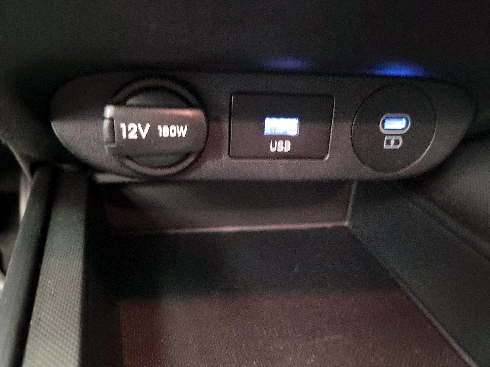 Thumbnail: 2024 Hyundai Elantra - 18