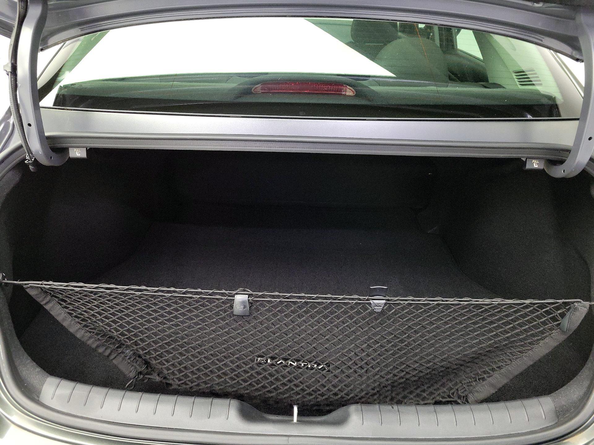 Thumbnail: 2024 Hyundai Elantra - 20