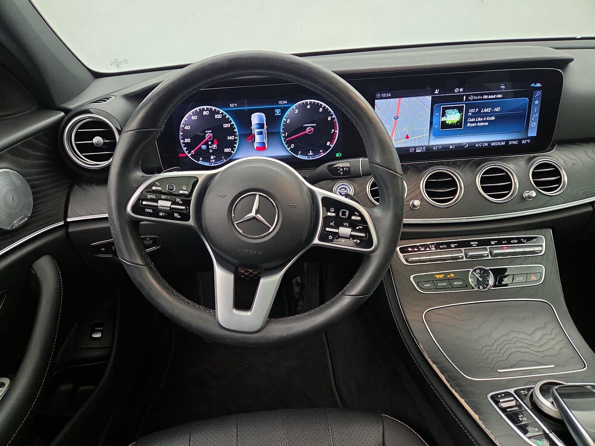 Thumbnail: 2019 Mercedes-Benz E-Class - 10