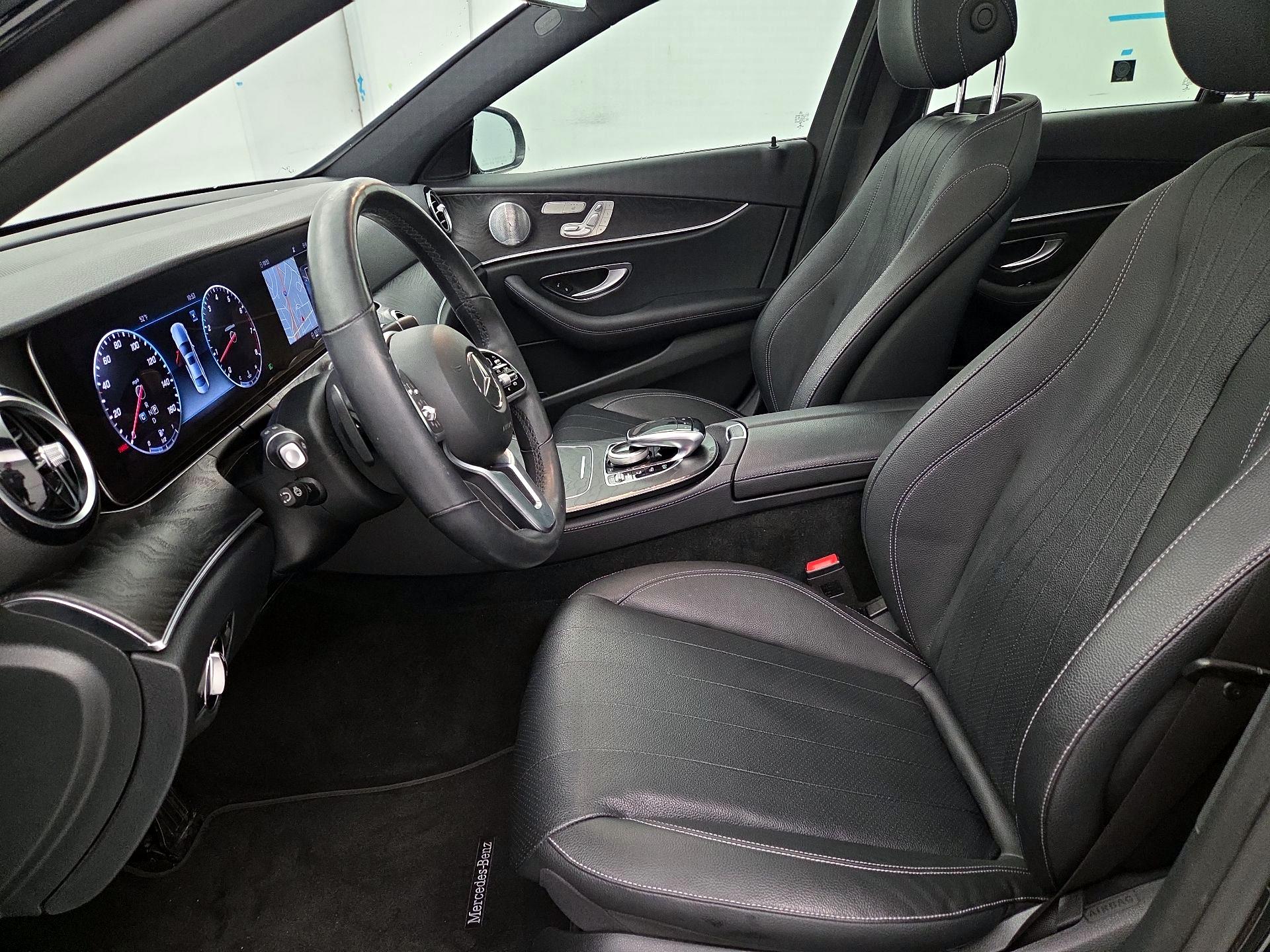 Thumbnail: 2019 Mercedes-Benz E-Class - 11